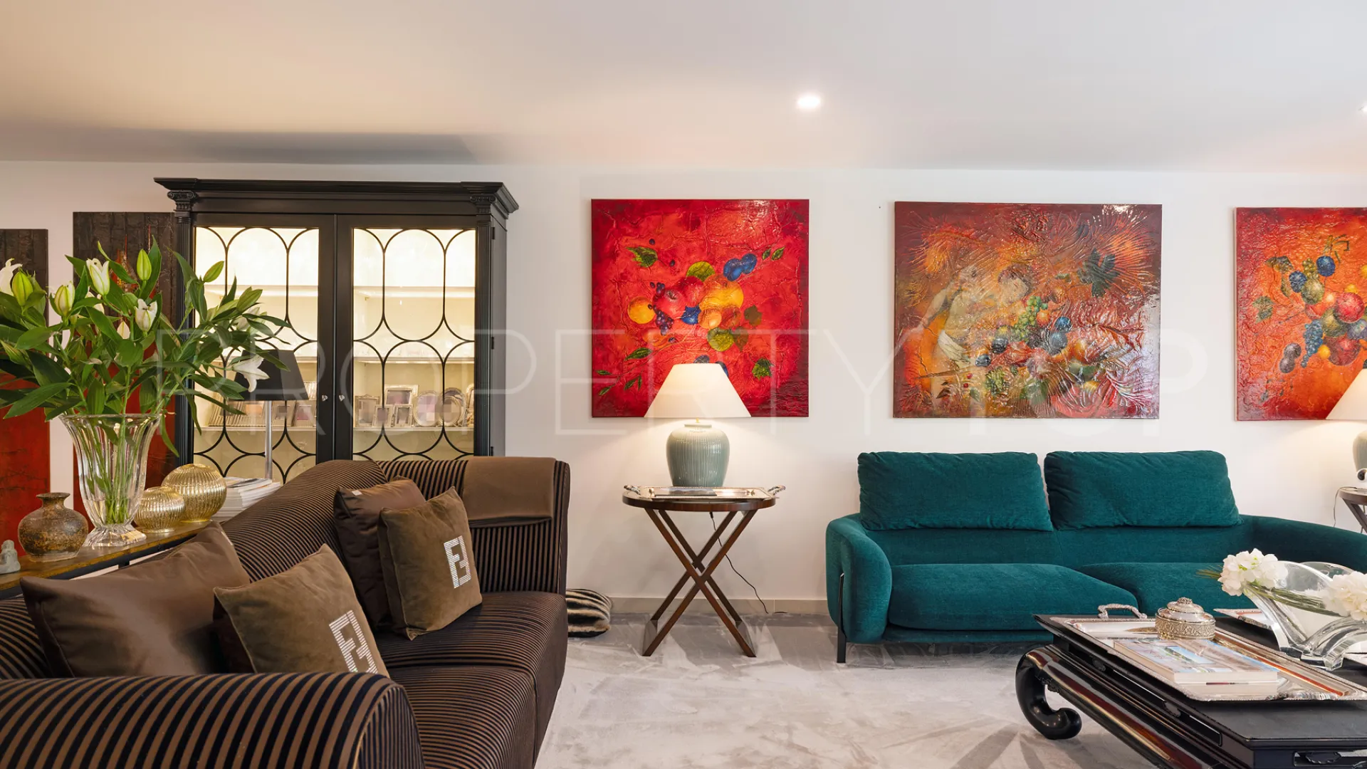 For sale apartment with 3 bedrooms in Sphere