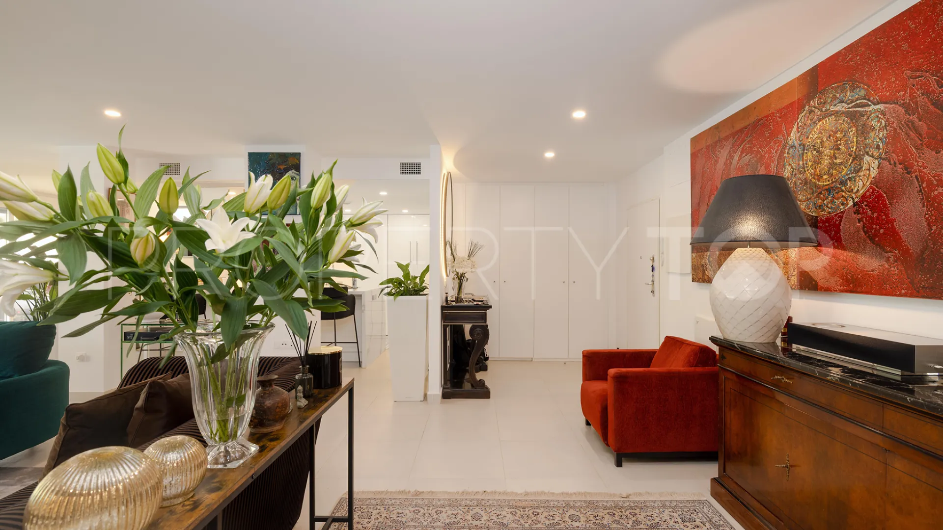 For sale apartment with 3 bedrooms in Sphere