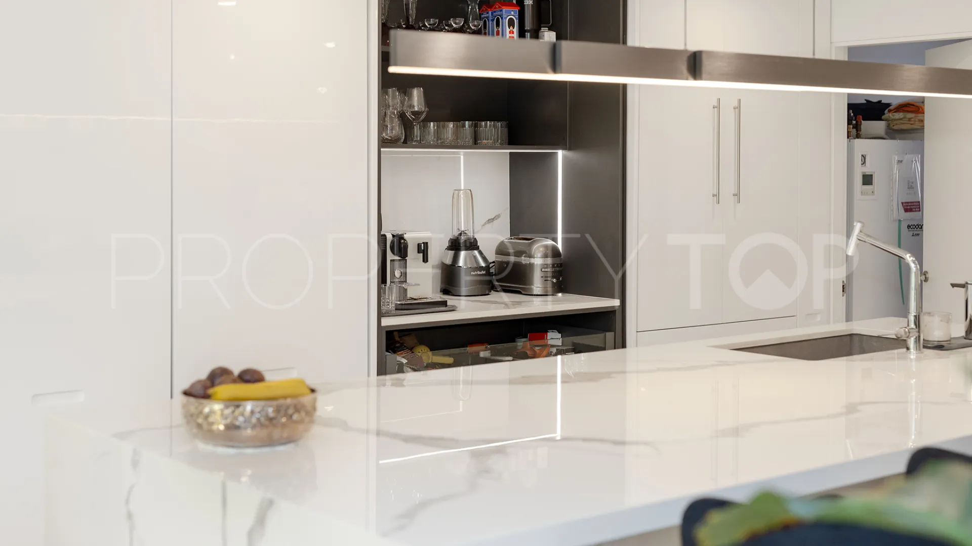 For sale apartment with 3 bedrooms in Sphere