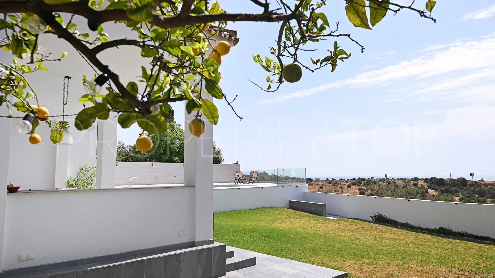 Buy villa in Cortijo de Maza - El Olivar with 4 bedrooms