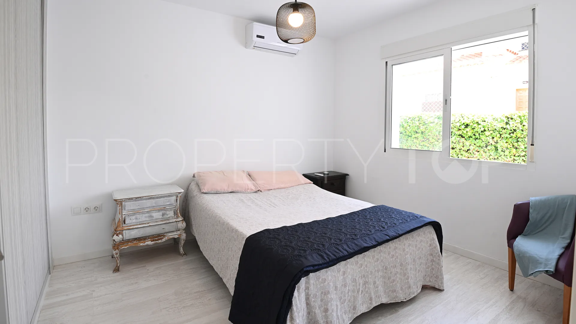 Buy villa in Cortijo de Maza - El Olivar with 4 bedrooms