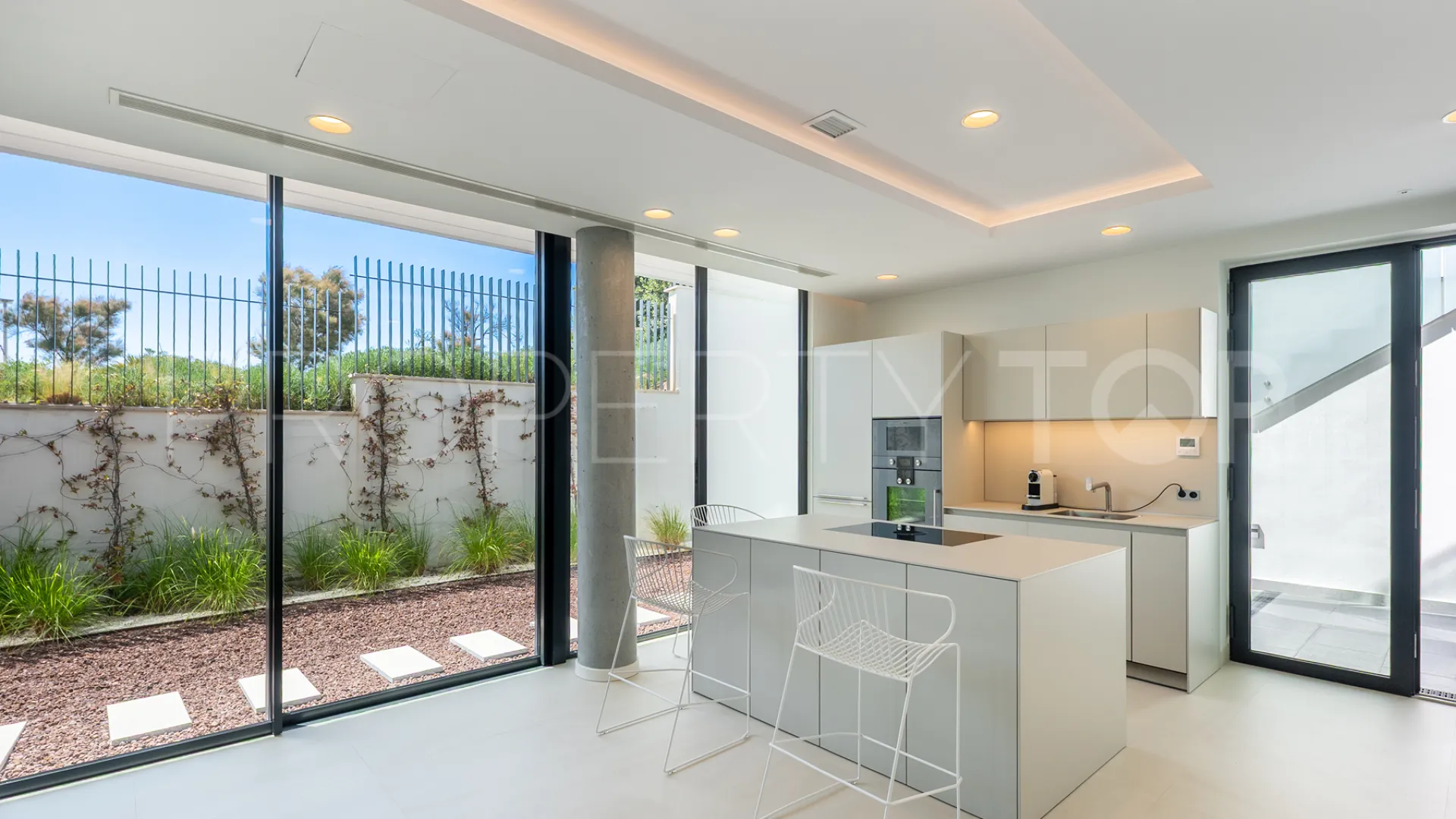 Se vende apartamento en Bahia Azul con 2 dormitorios