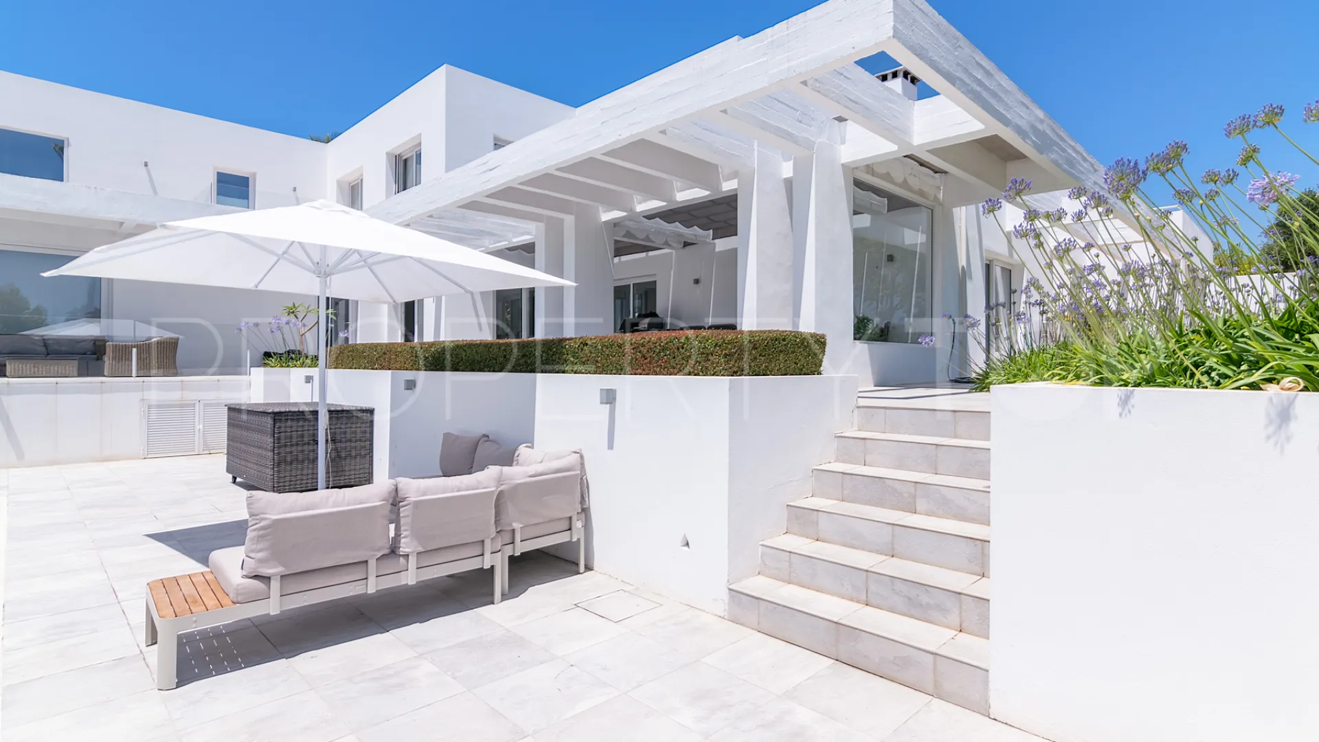 5 bedrooms Sotogrande Bajo villa for sale