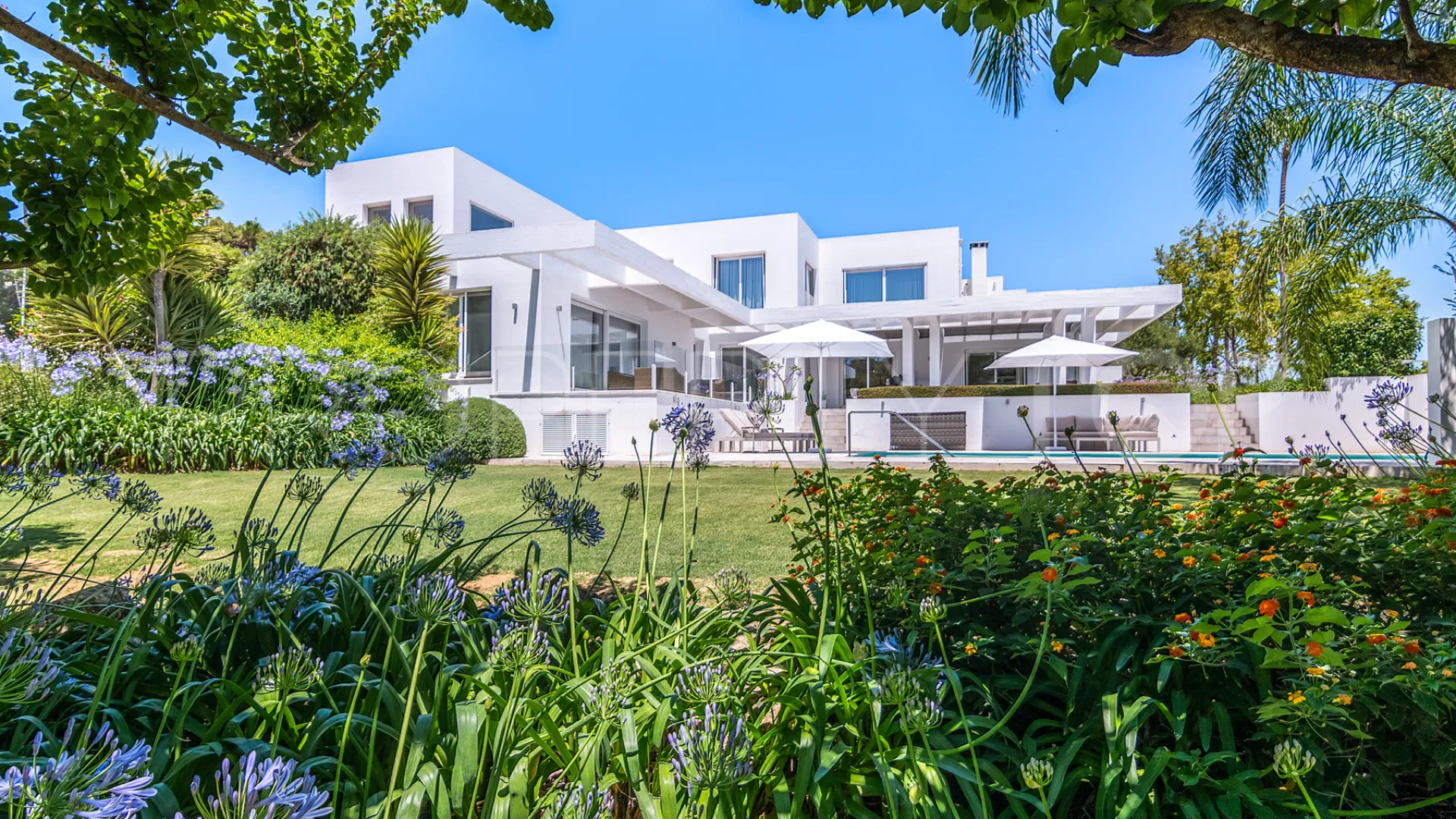 5 bedrooms Sotogrande Bajo villa for sale