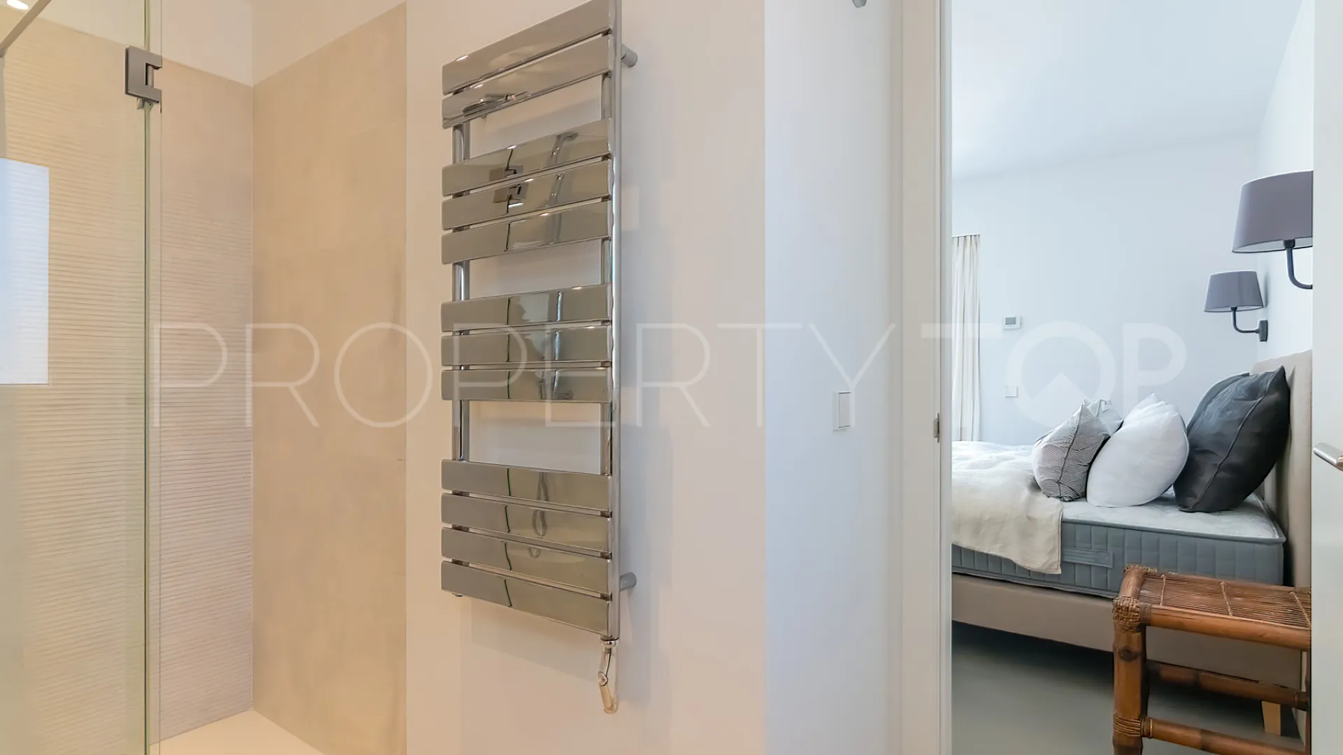 5 bedrooms Sotogrande Bajo villa for sale