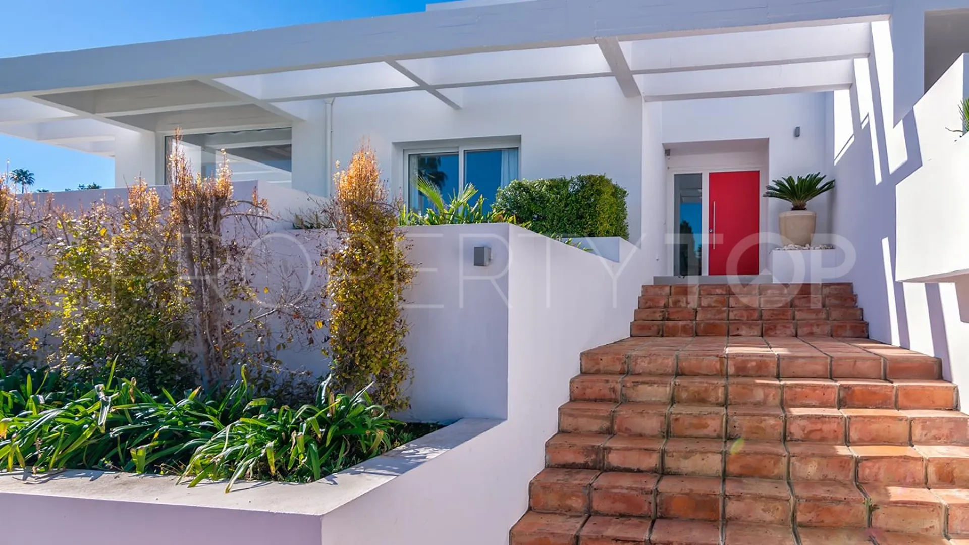 5 bedrooms Sotogrande Bajo villa for sale