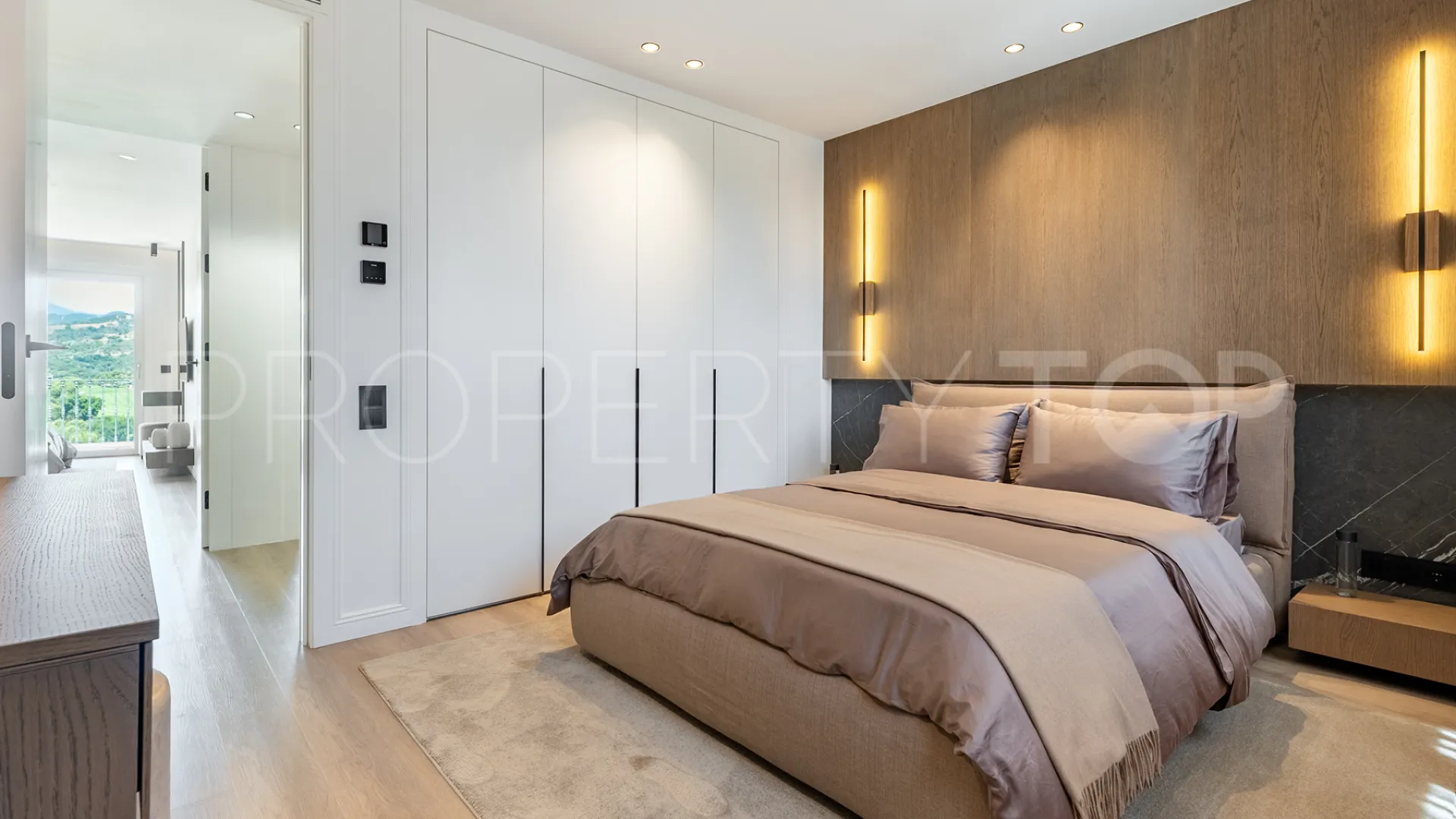 For sale Monte Halcones semi detached house with 3 bedrooms
