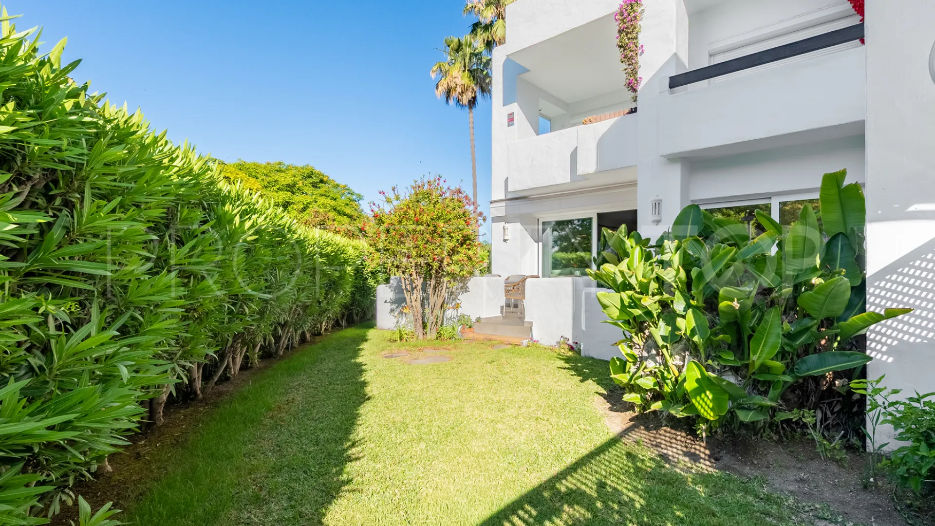 Apartamento con 4 dormitorios a la venta en Alhambra del Mar