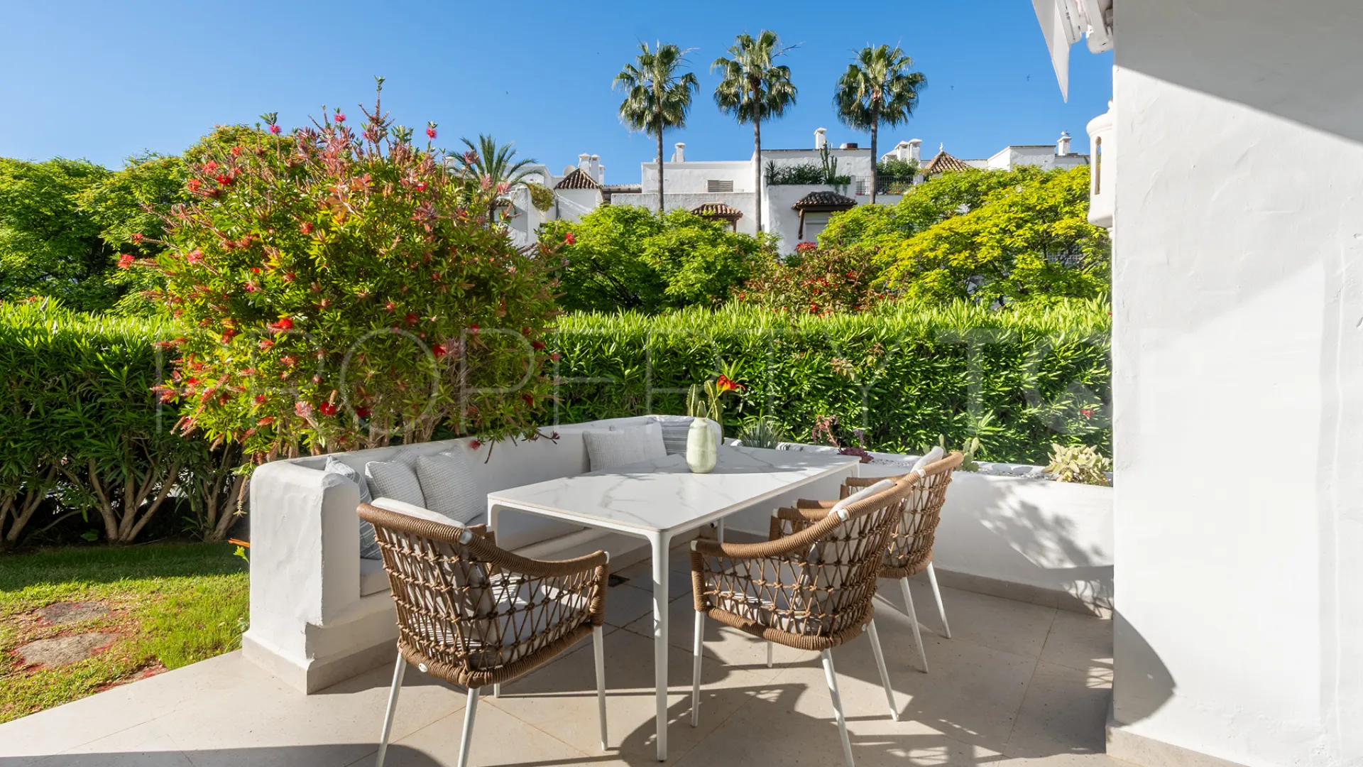 Apartamento con 4 dormitorios a la venta en Alhambra del Mar
