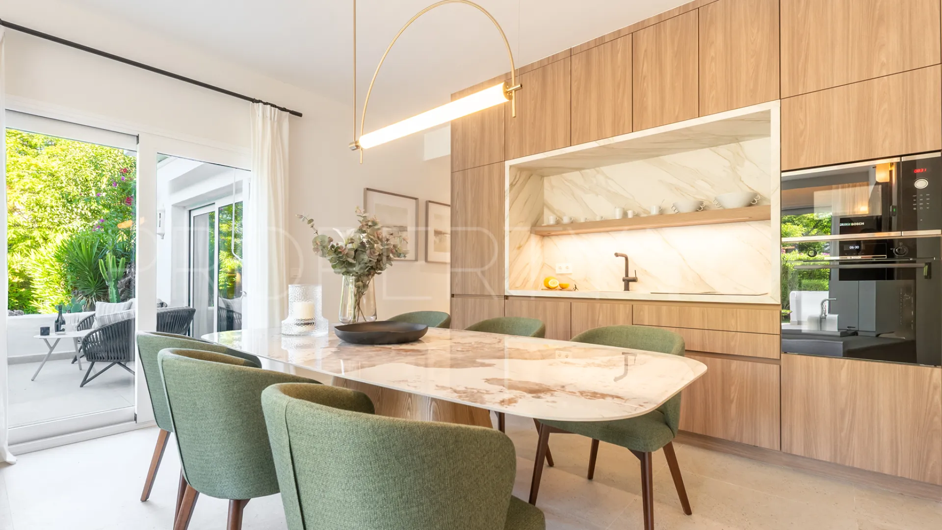 Apartamento con 4 dormitorios a la venta en Alhambra del Mar