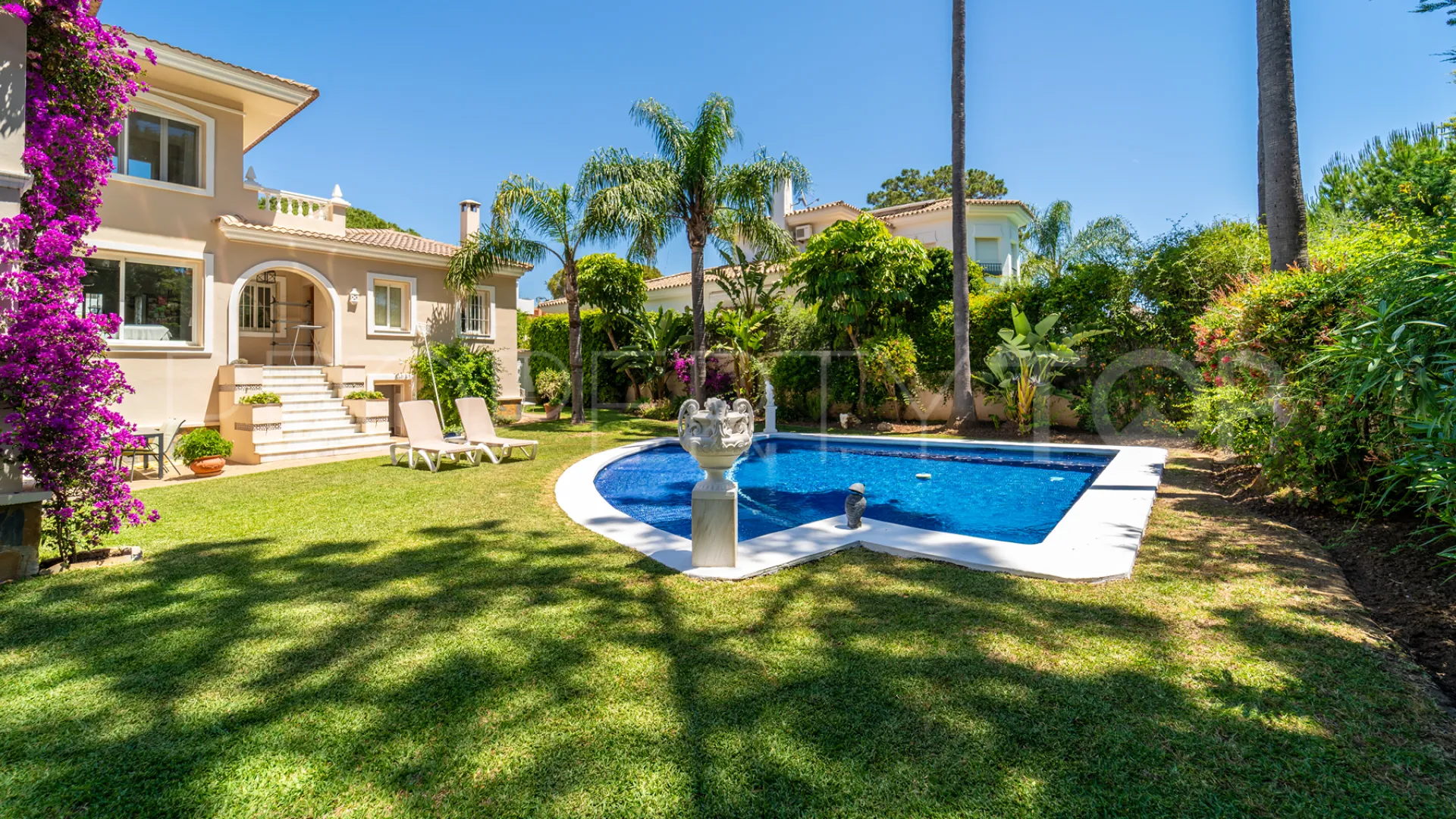 Villa with 5 bedrooms for sale in El Presidente