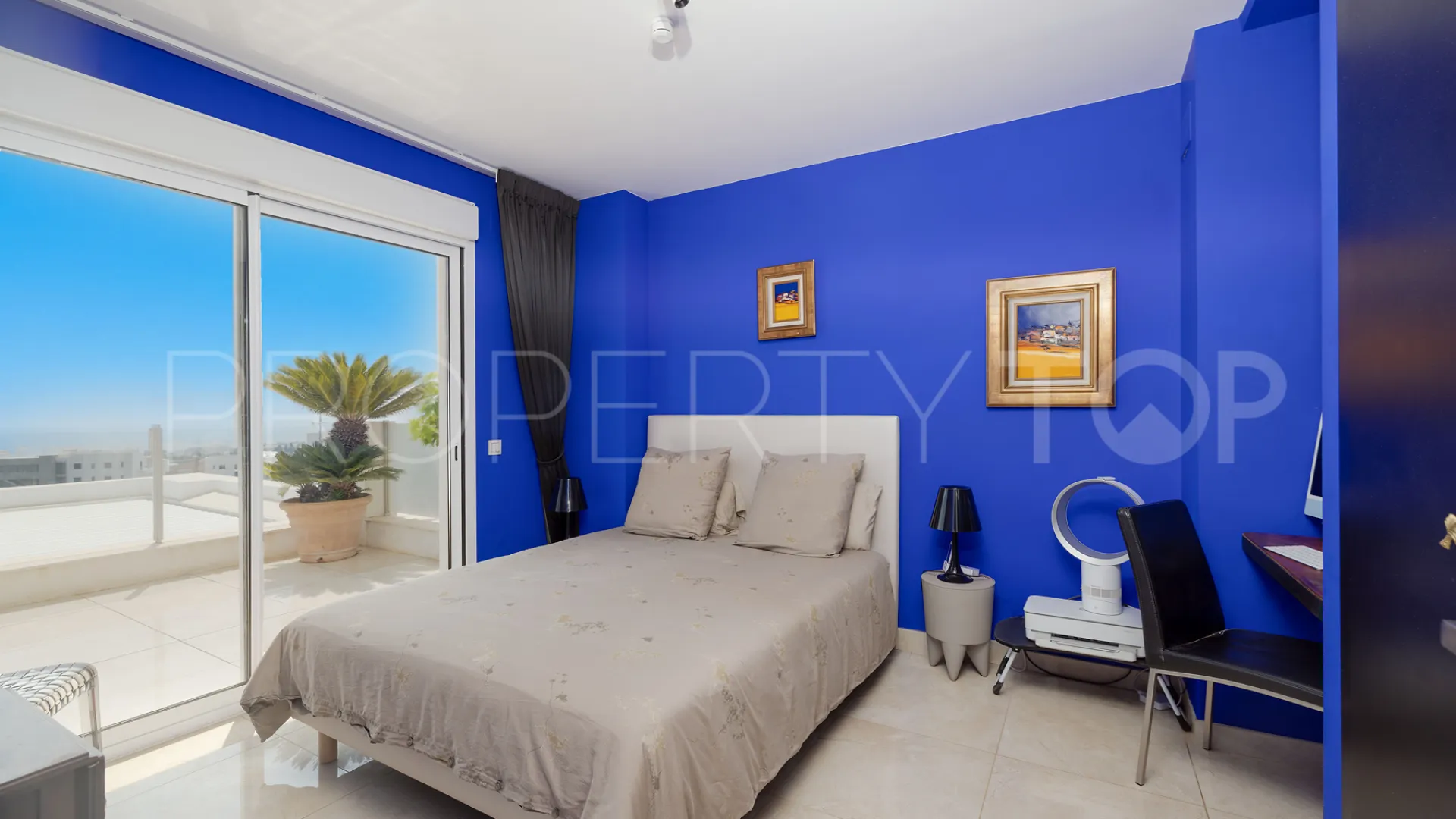 2 bedrooms Los Altos de los Monteros penthouse for sale