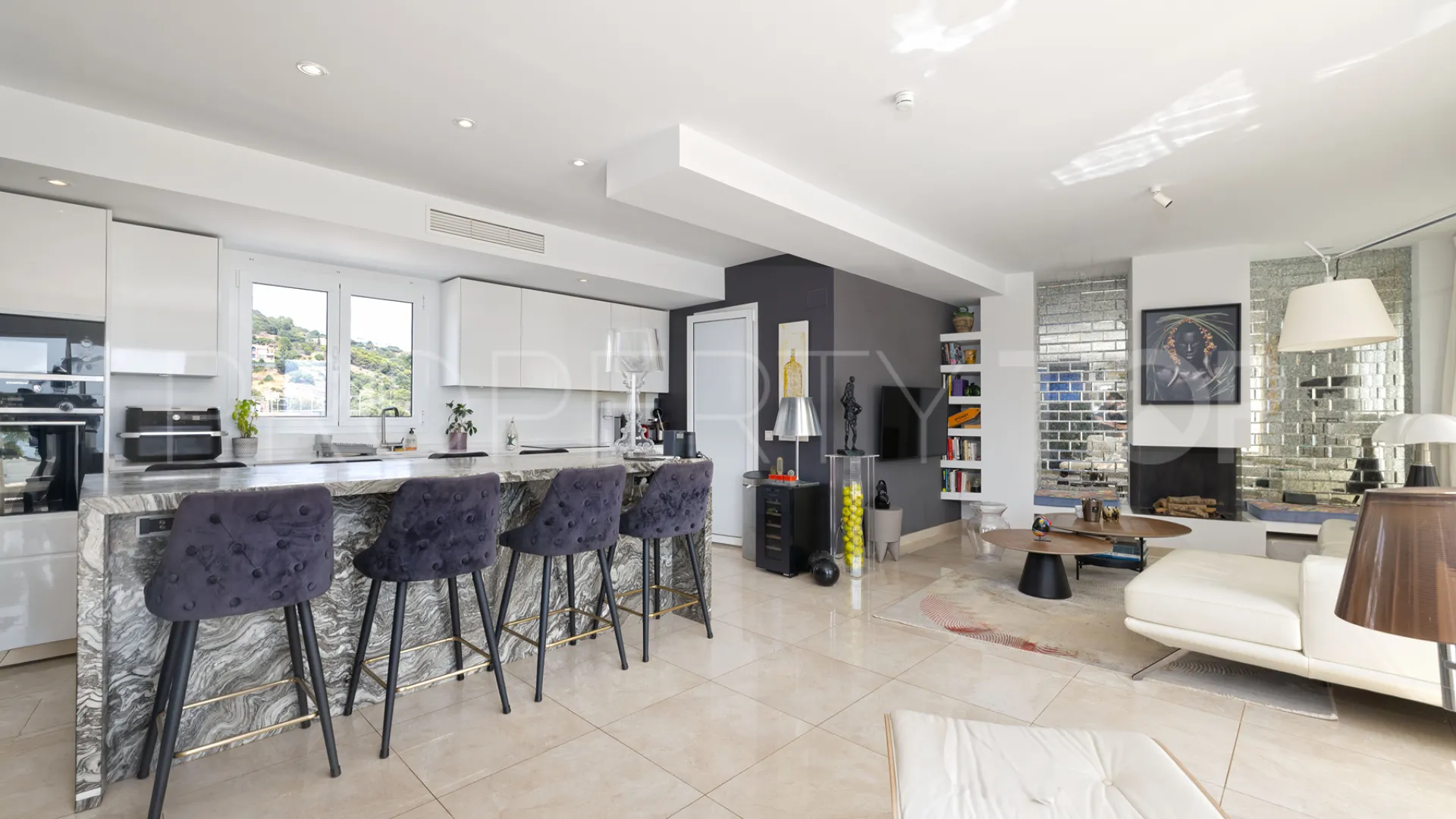 2 bedrooms Los Altos de los Monteros penthouse for sale