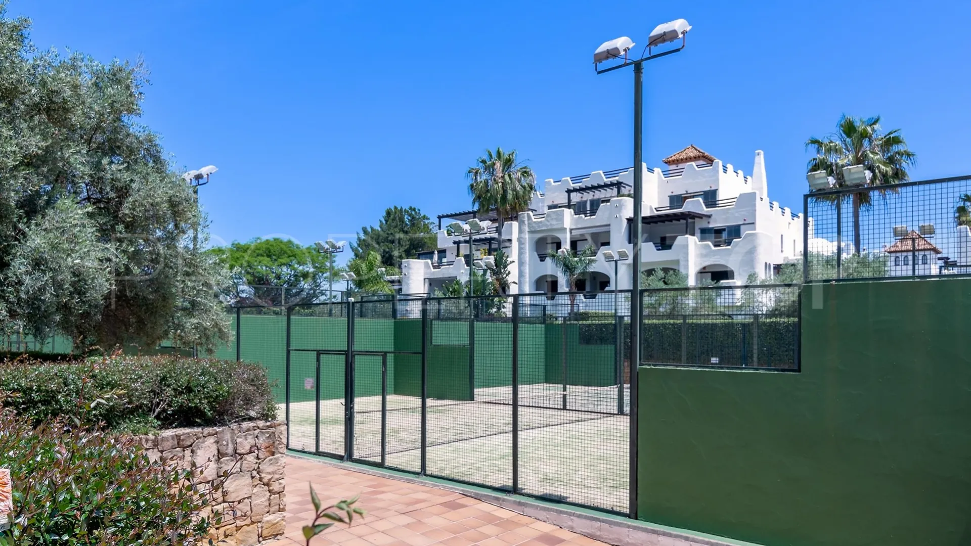 Buy apartment in El Polo de Sotogrande