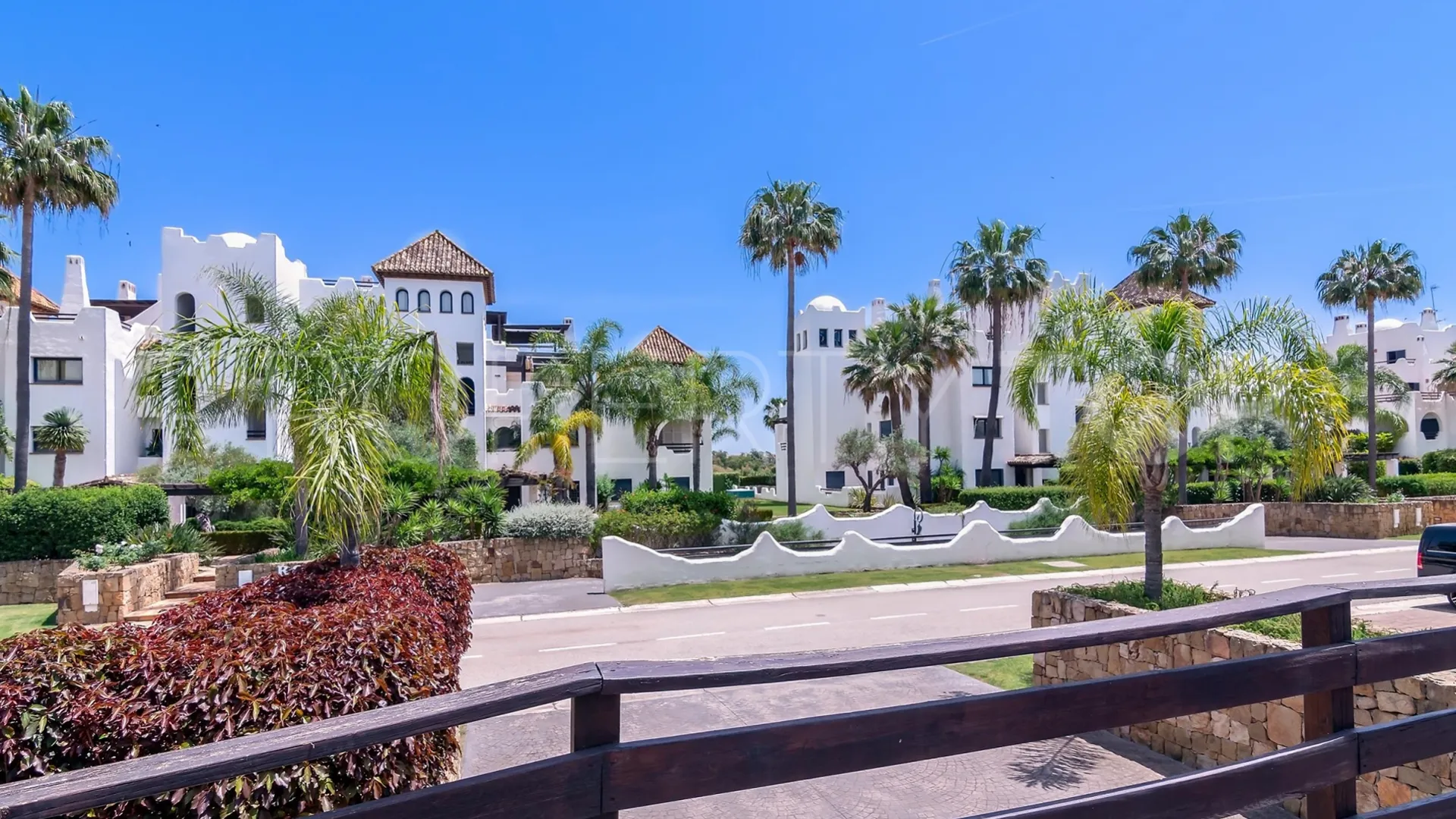 Buy apartment in El Polo de Sotogrande