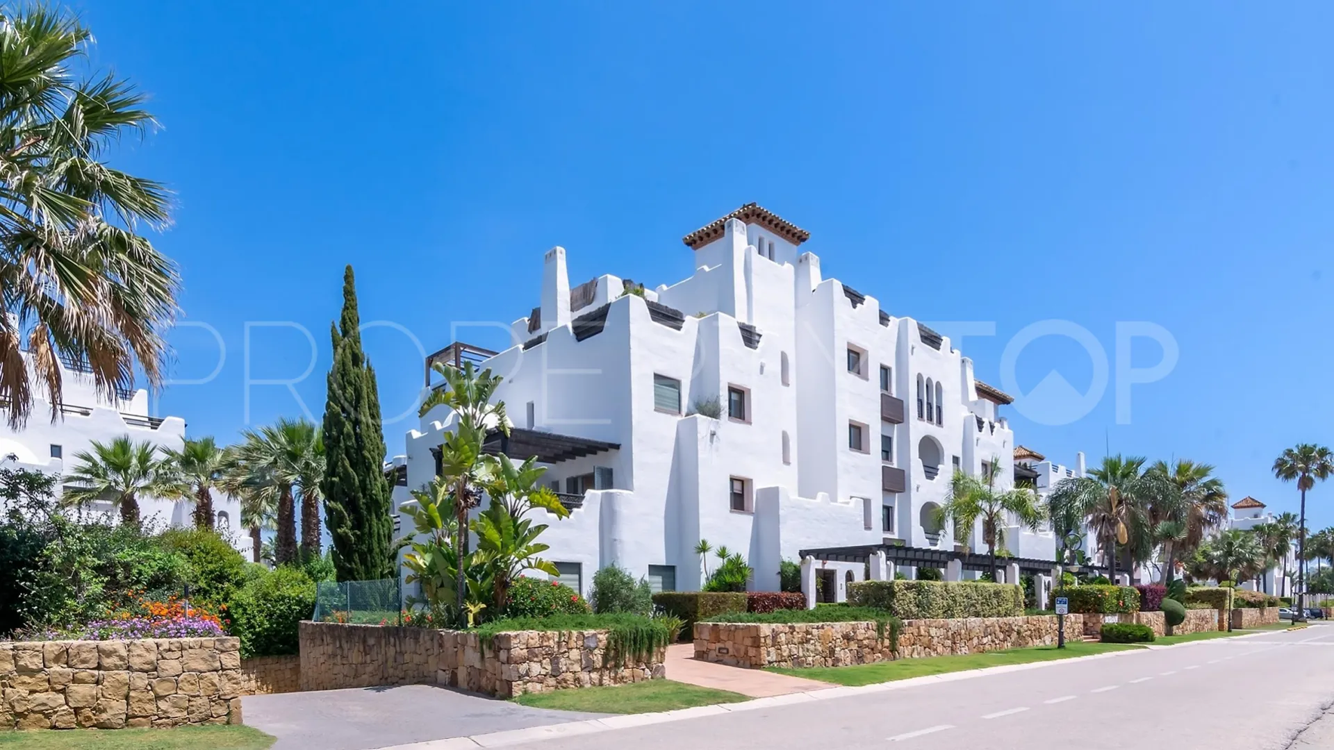 Buy apartment in El Polo de Sotogrande