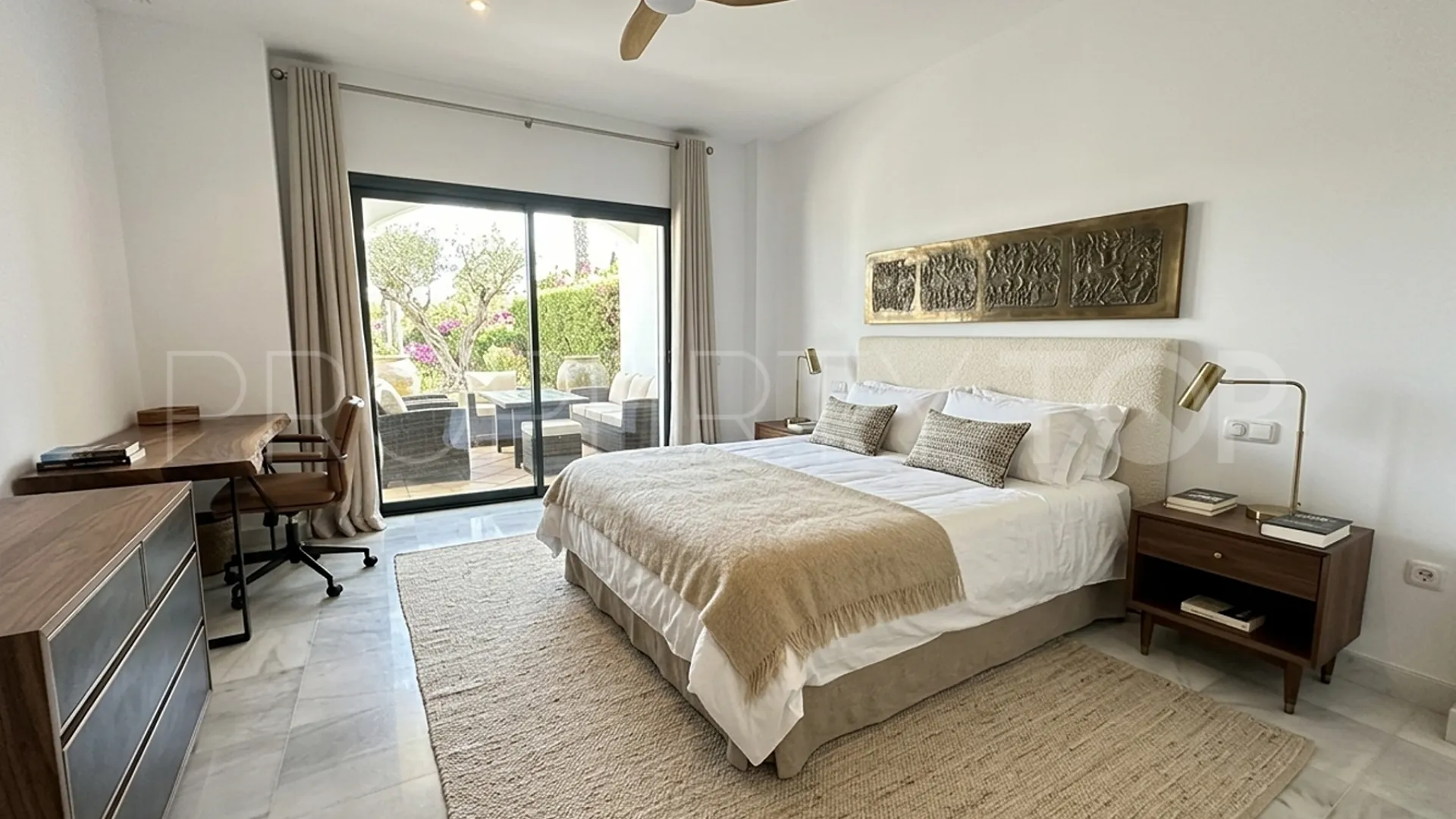 Buy apartment in El Polo de Sotogrande