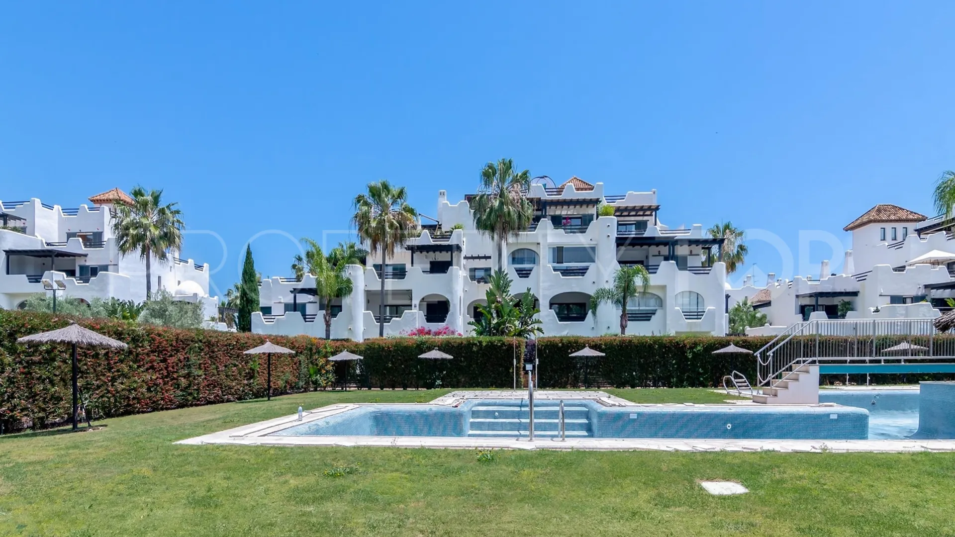 Buy apartment in El Polo de Sotogrande
