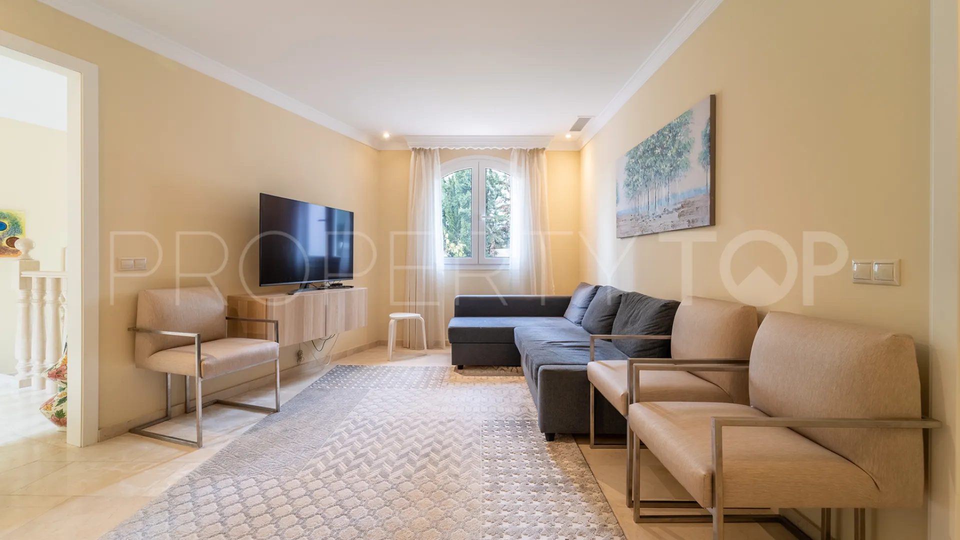 Se vende villa en La Panera de 5 dormitorios
