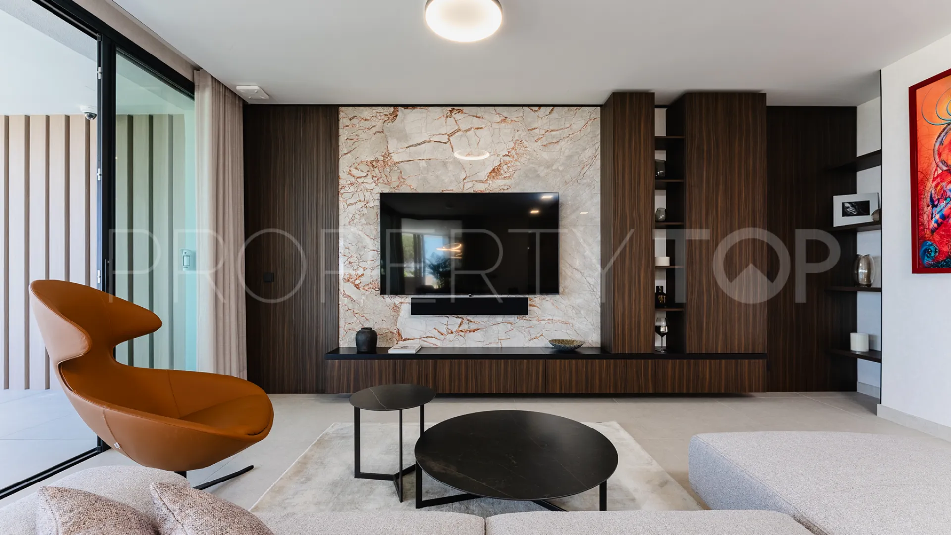 Apartamento en venta en Cabopino de 3 dormitorios
