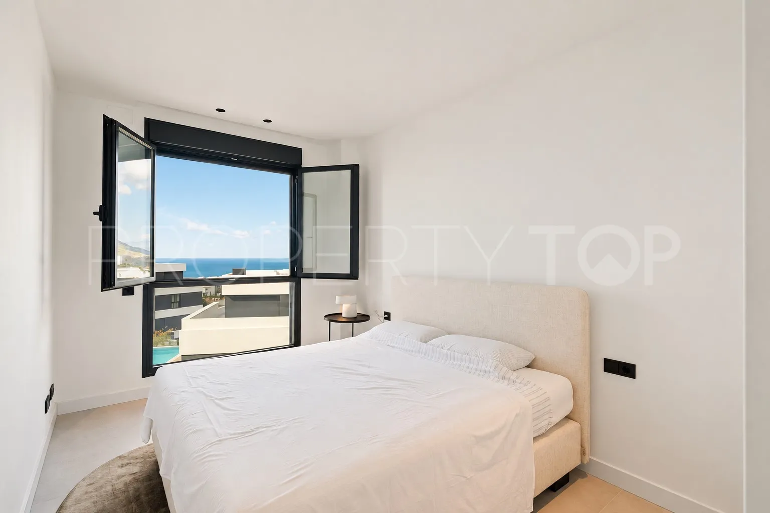 Apartment with 3 bedrooms for sale in Los Altos de los Monteros