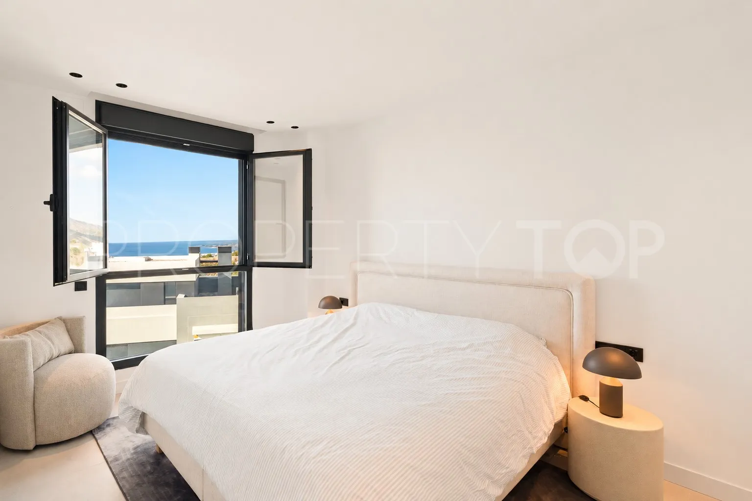Apartment with 3 bedrooms for sale in Los Altos de los Monteros