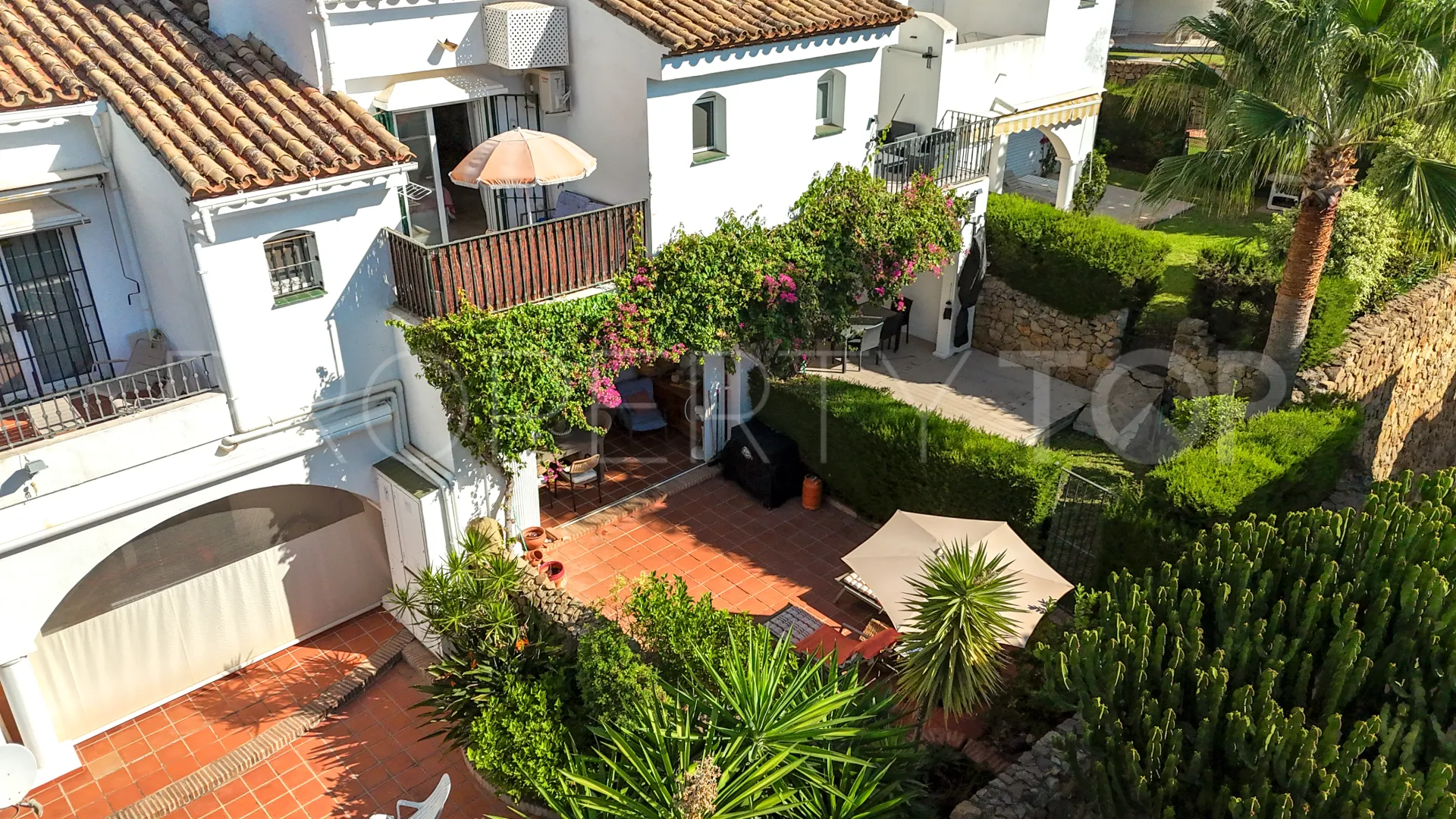 3 bedrooms town house for sale in El Paraiso