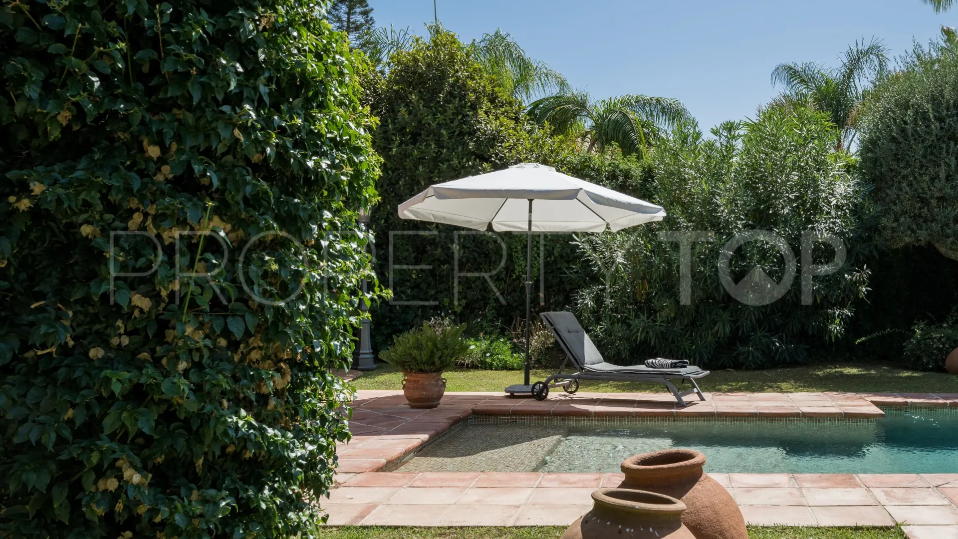 Casa en venta de 6 dormitorios en Los Monteros