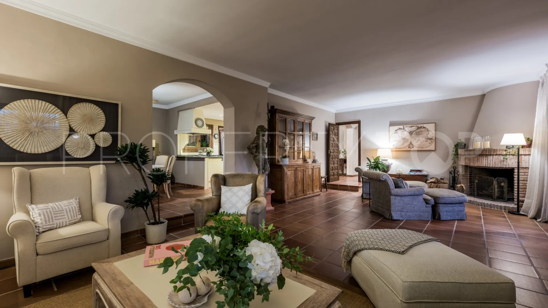 Casa en venta de 6 dormitorios en Los Monteros