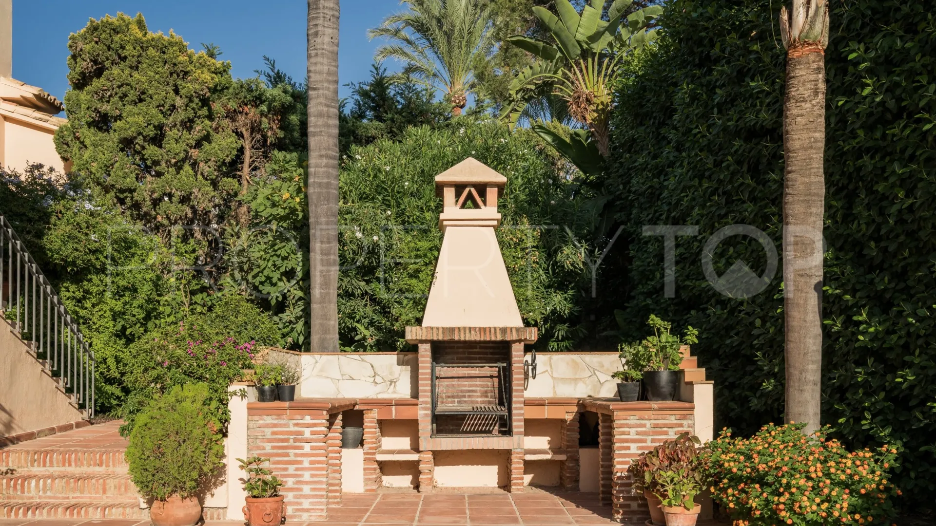Casa en venta de 6 dormitorios en Los Monteros