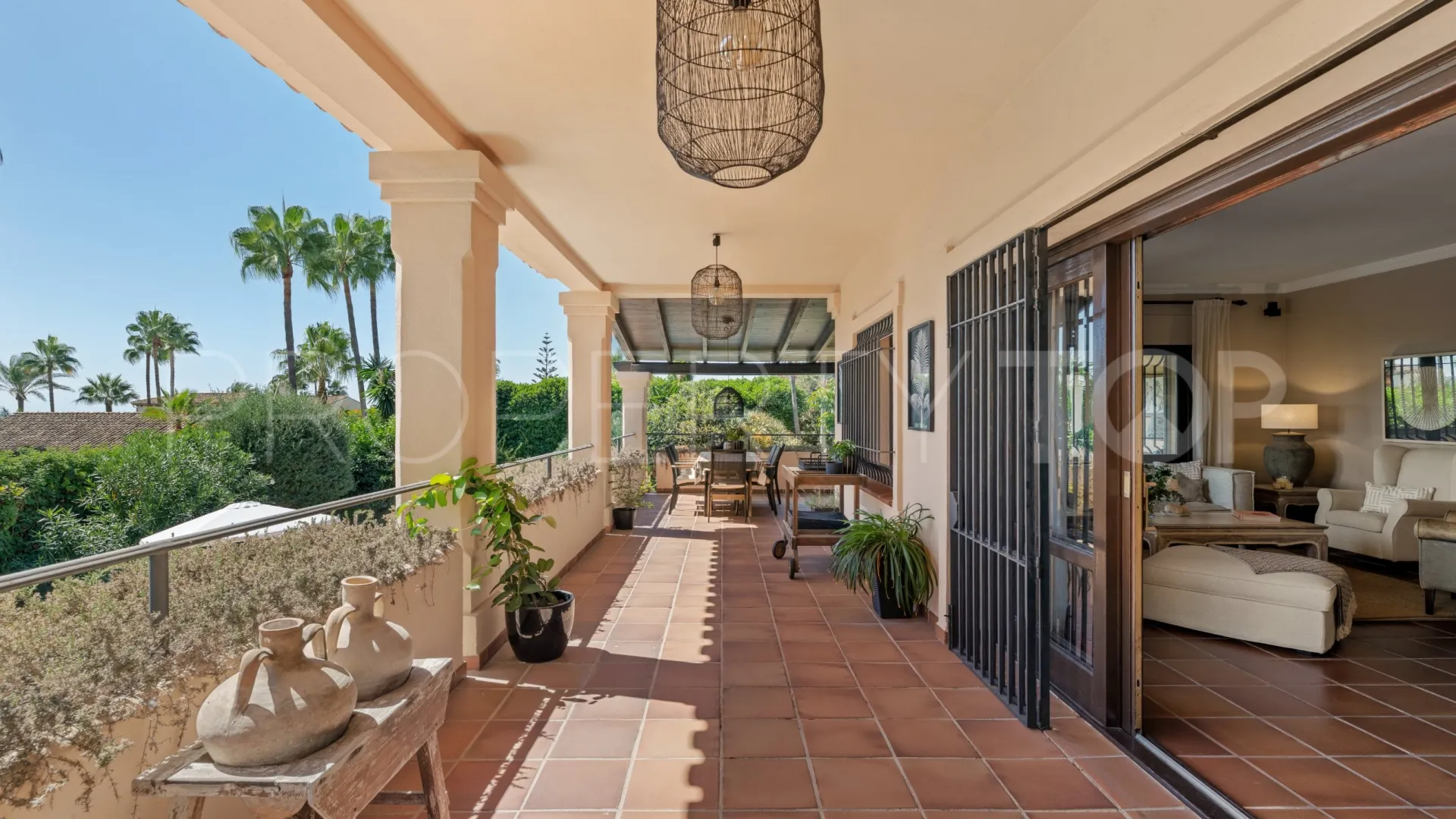 Casa en venta de 6 dormitorios en Los Monteros