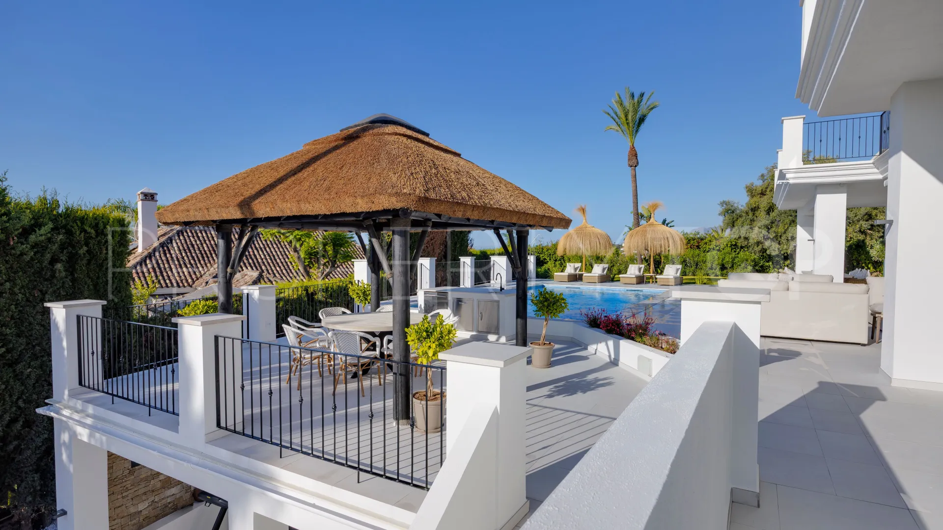 For sale Los Naranjos 5 bedrooms villa