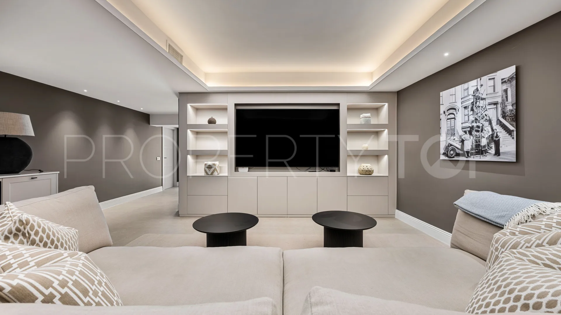 For sale Los Naranjos 5 bedrooms villa