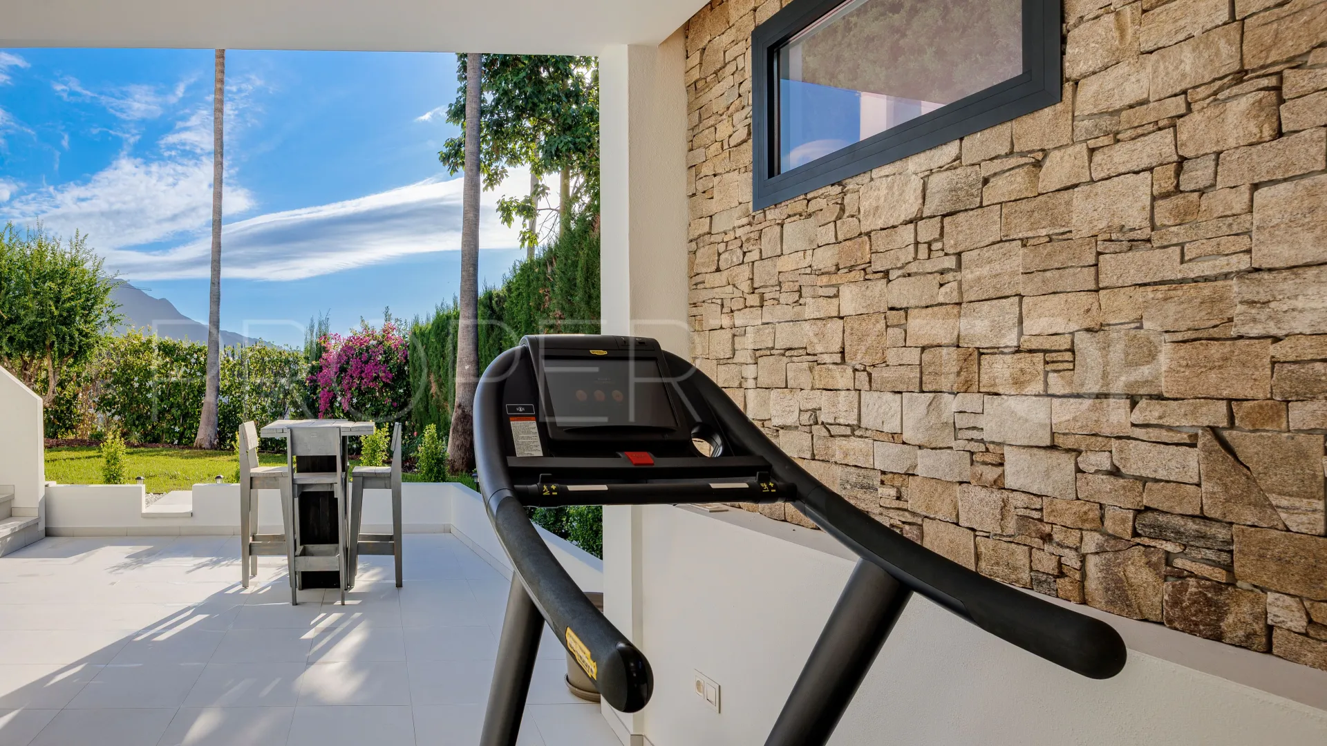 For sale Los Naranjos 5 bedrooms villa