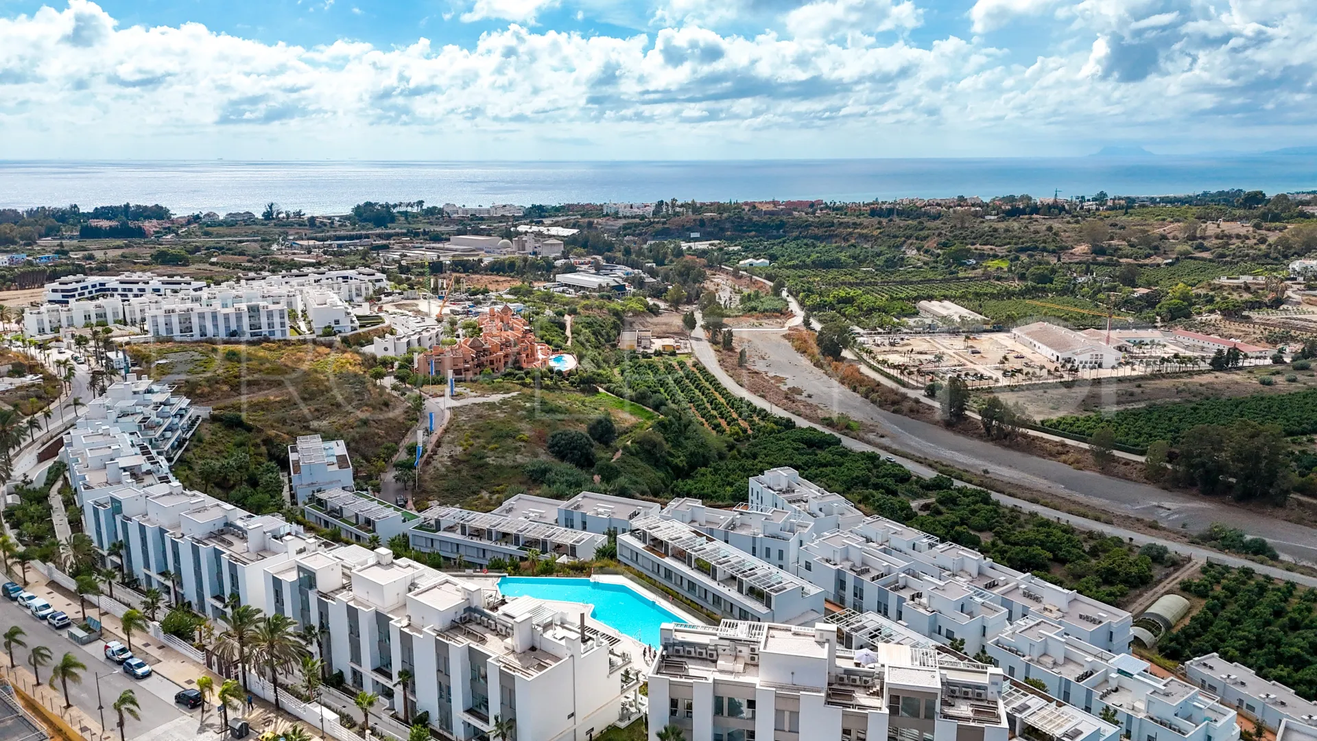 Cancelada, apartamento en venta con 3 dormitorios