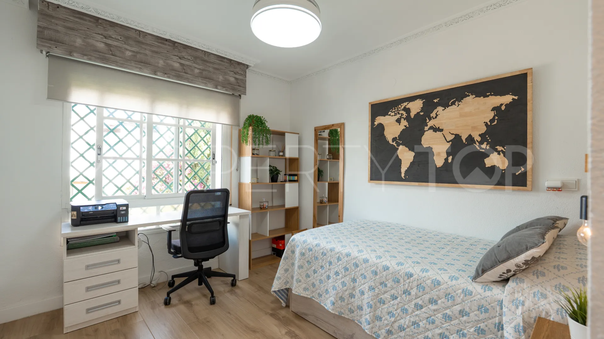 4 bedrooms town house for sale in Soleuropa