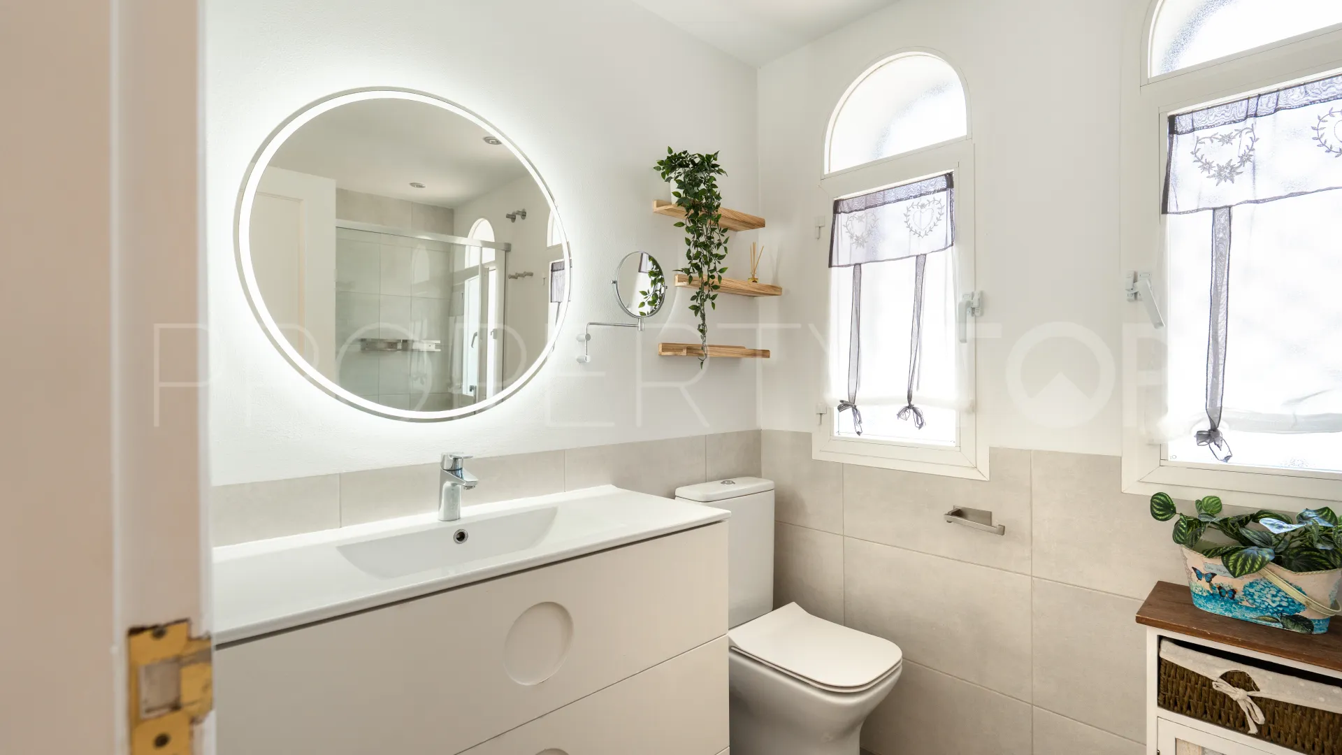 4 bedrooms town house for sale in Soleuropa