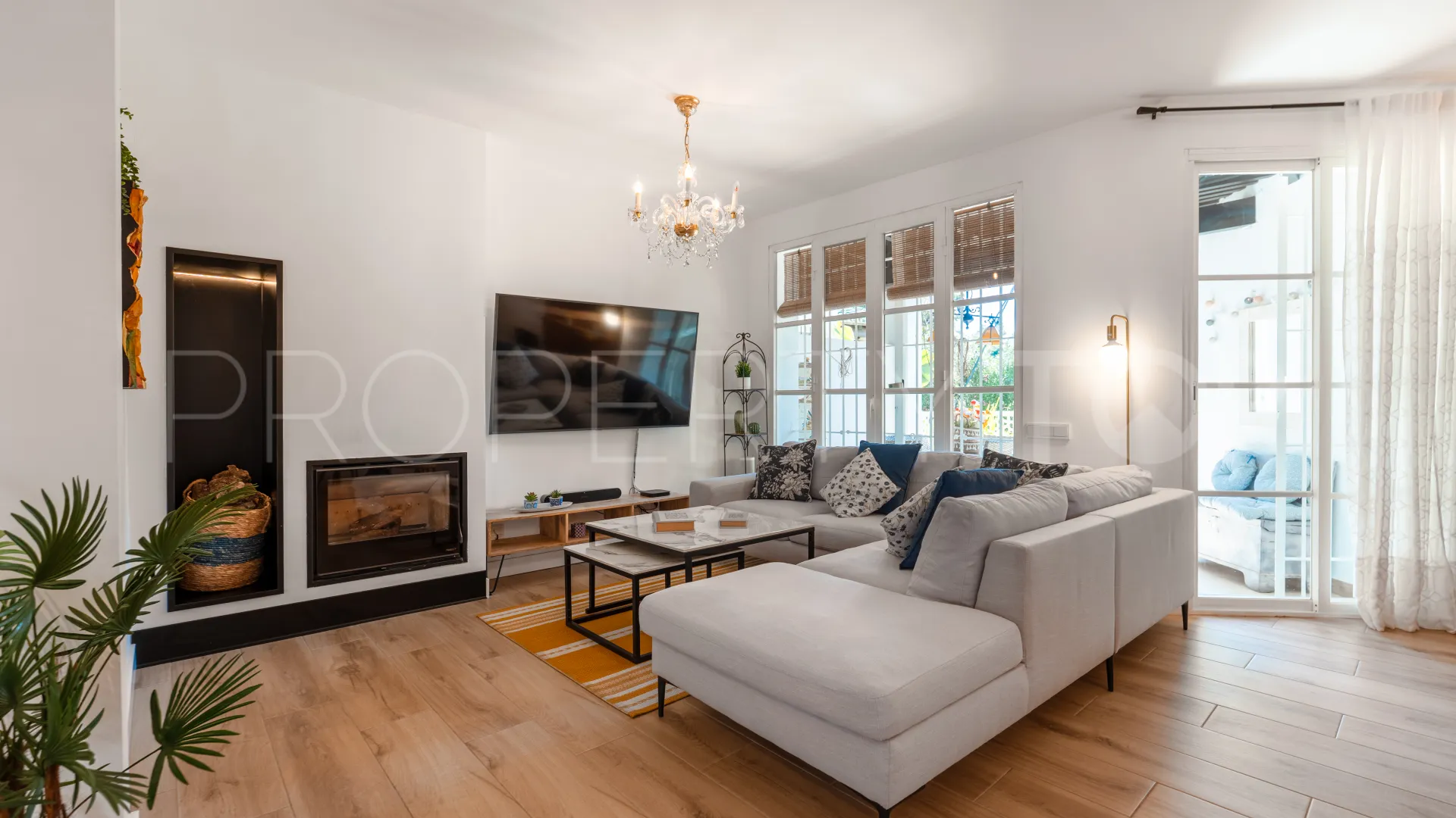 4 bedrooms town house for sale in Soleuropa