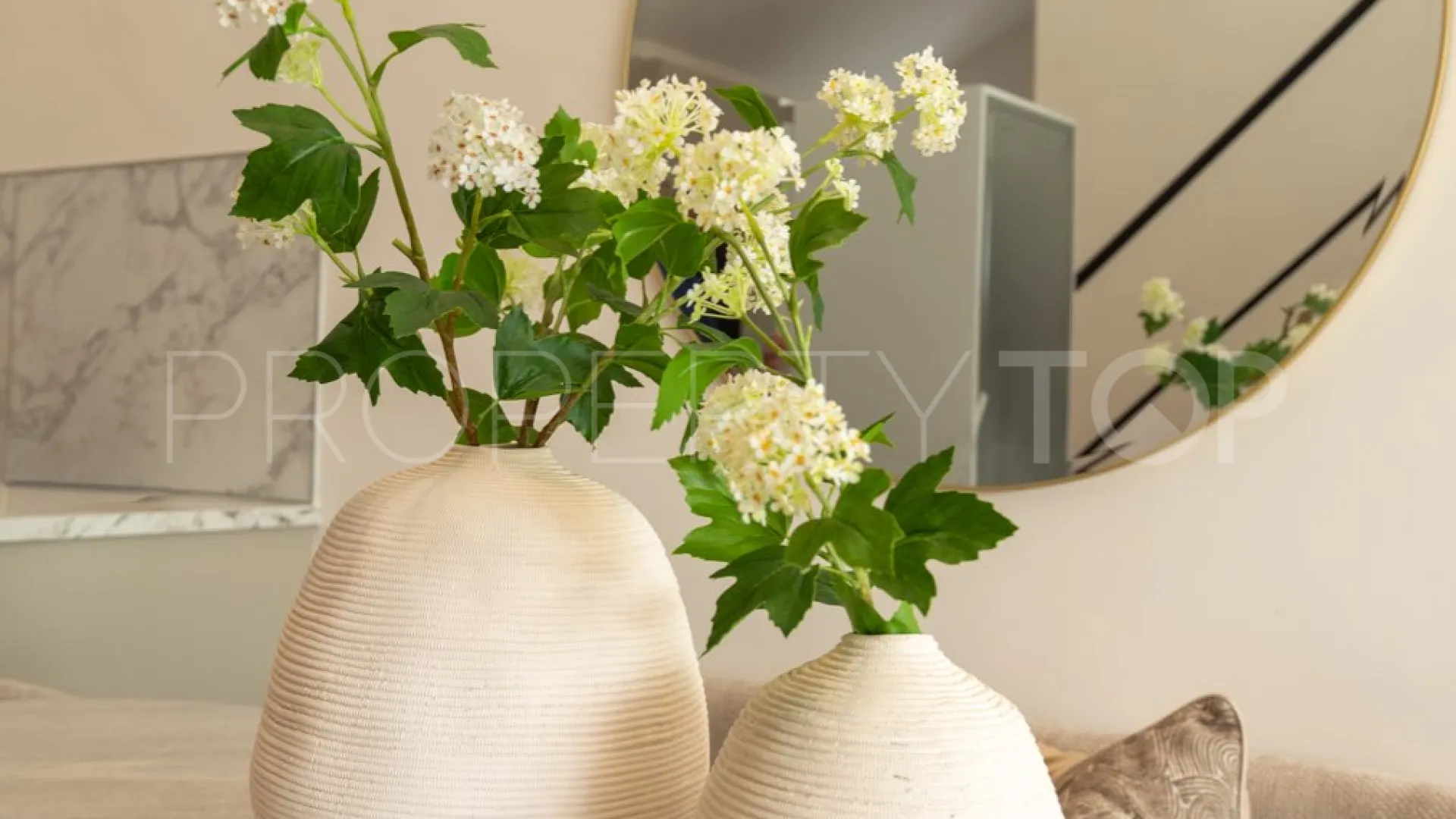 For sale 3 bedrooms duplex penthouse in Agrupadas