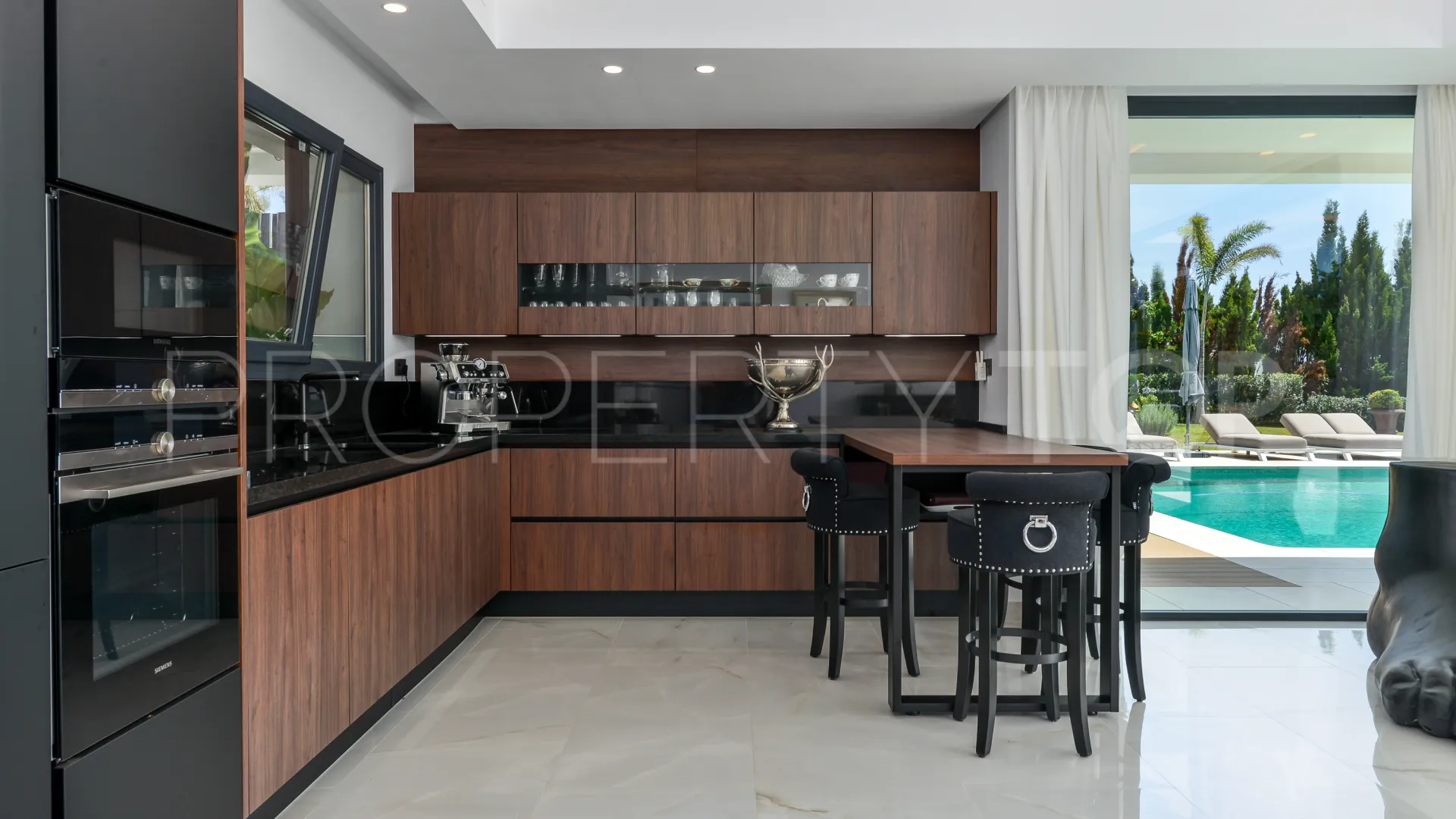 Chullera, villa en venta con 4 dormitorios