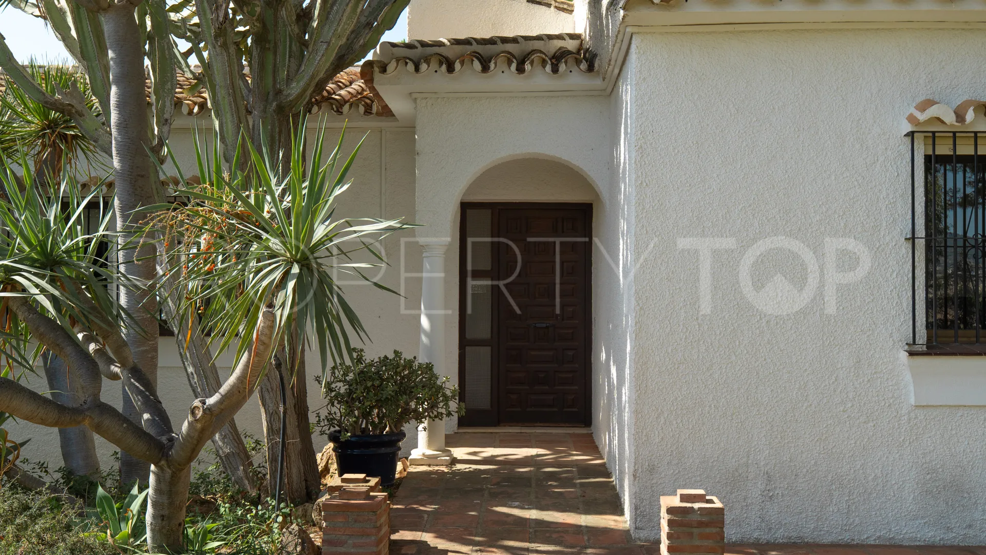 Sierrezuela, villa en venta con 6 dormitorios