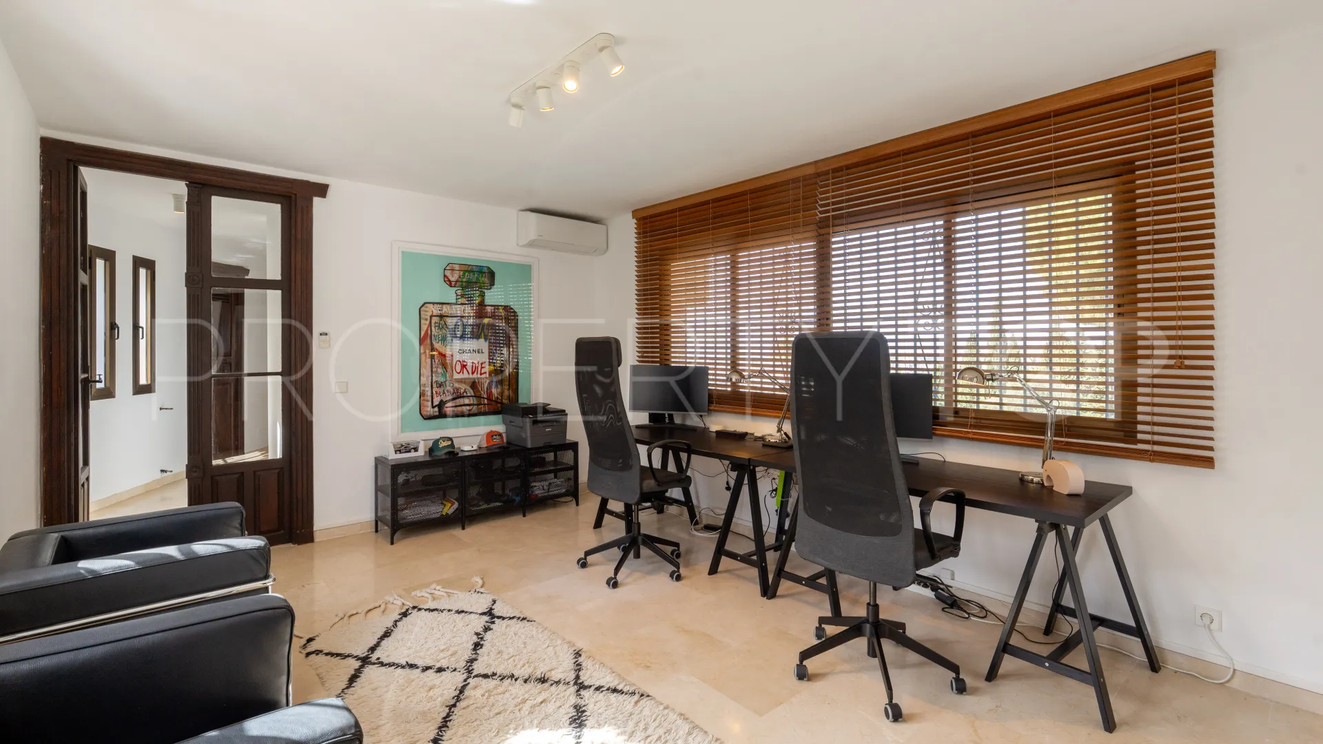 Sierrezuela, villa en venta con 6 dormitorios