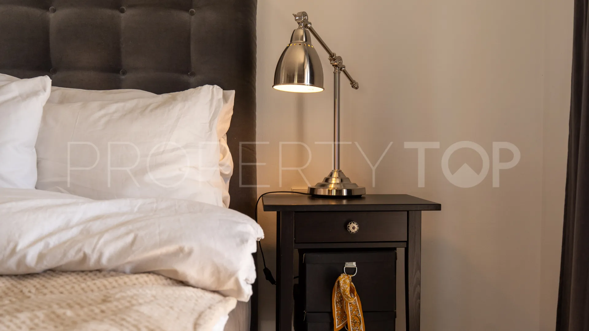 Sierrezuela, villa en venta con 6 dormitorios