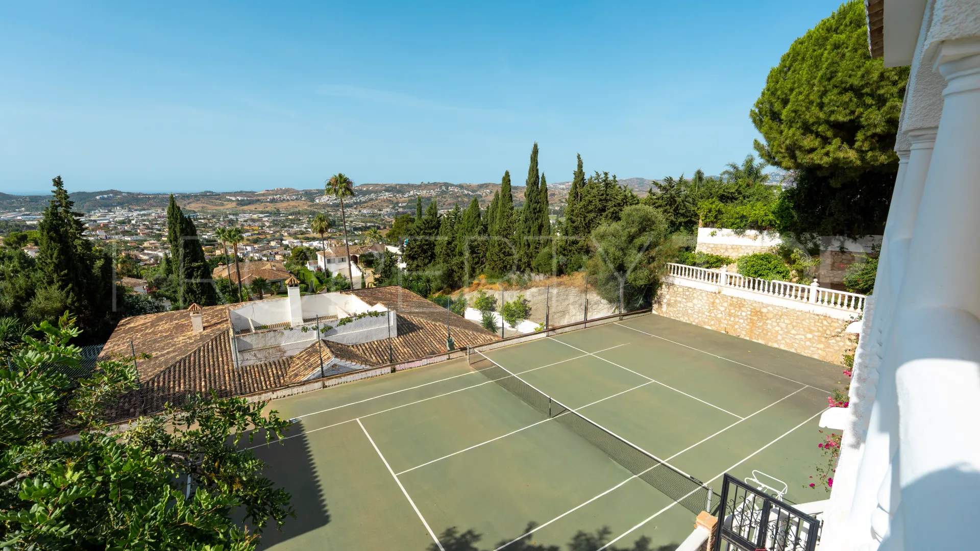 Sierrezuela, villa en venta con 6 dormitorios