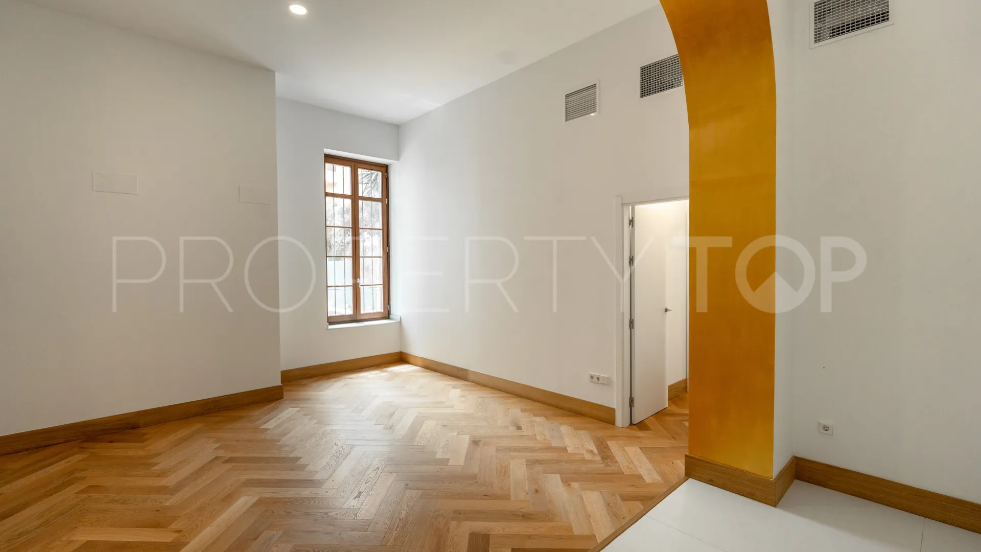 Apartment for sale in La Malagueta - La Caleta