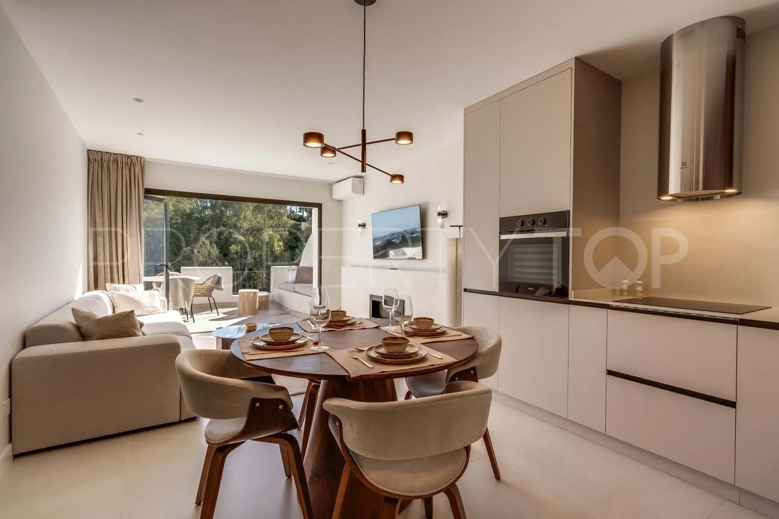 Buy apartment with 3 bedrooms in Puerto del Almendro