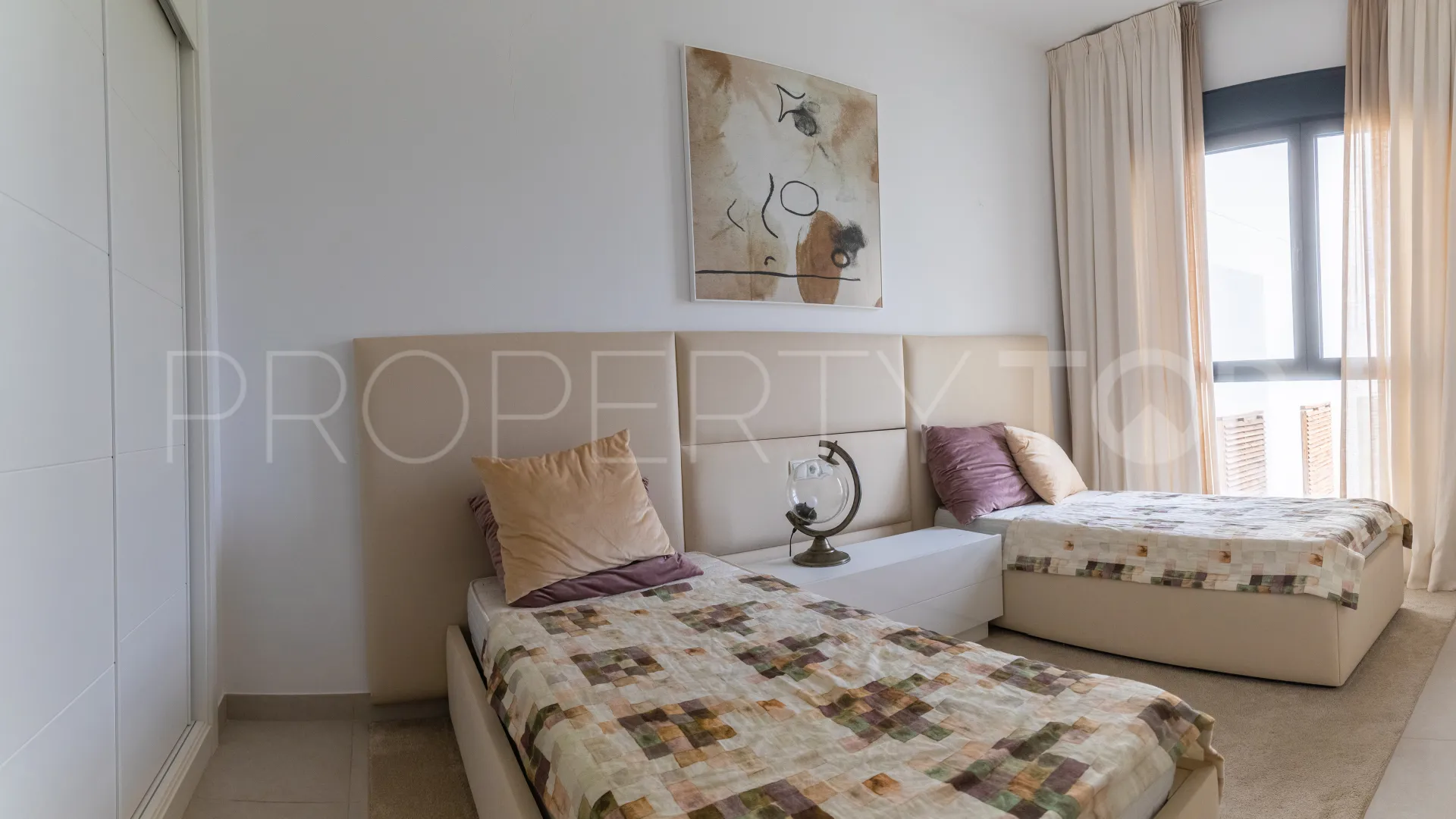 Se vende villa pareada en Finca Cortesin con 3 dormitorios