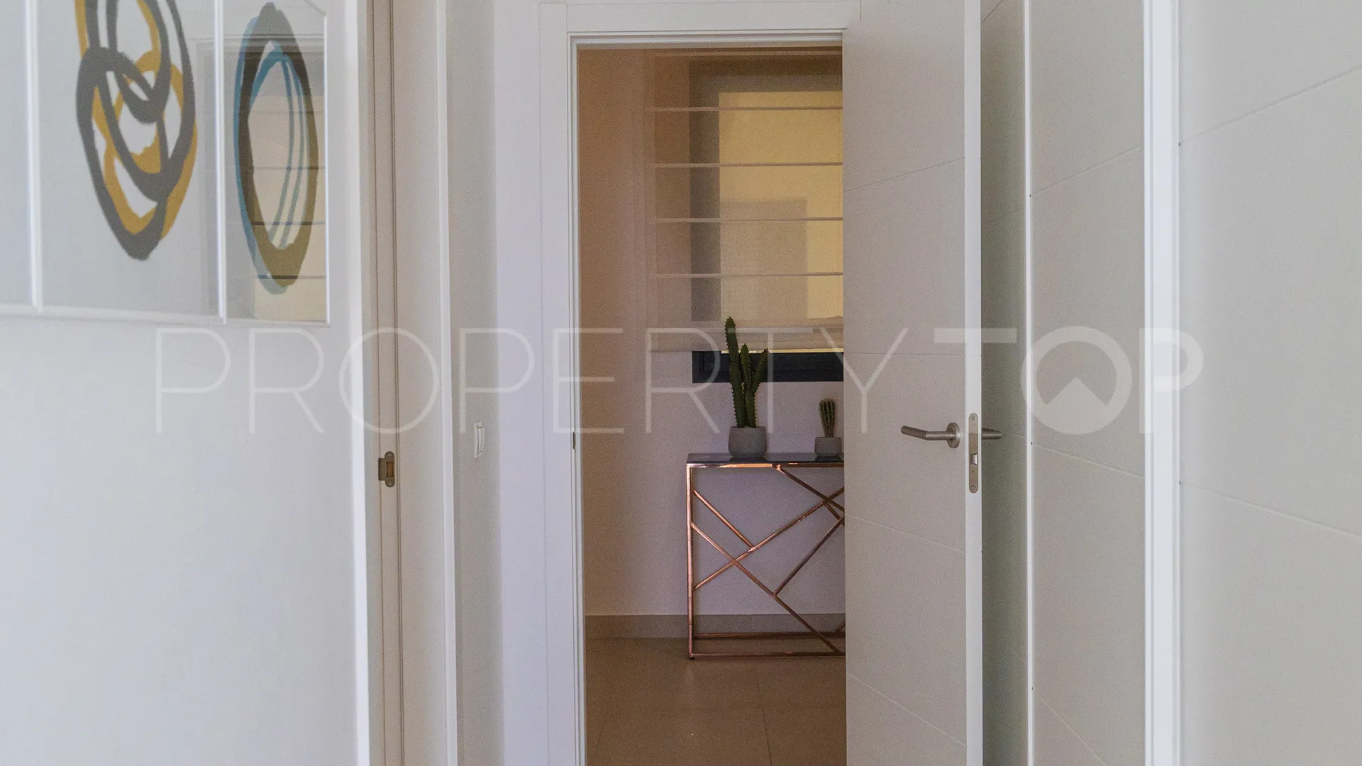 Se vende villa pareada en Finca Cortesin con 3 dormitorios