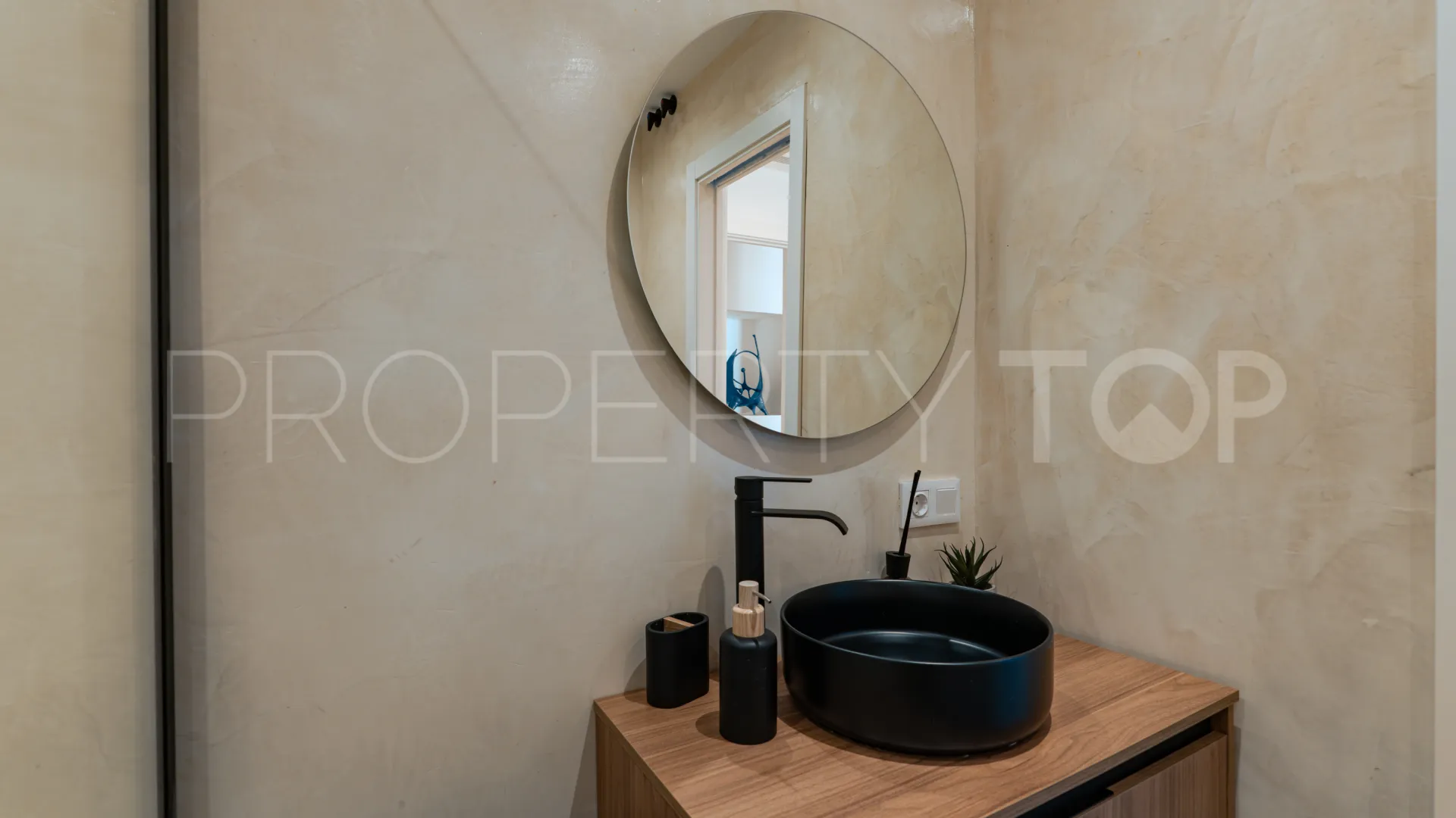 San Pedro Playa apartment for sale