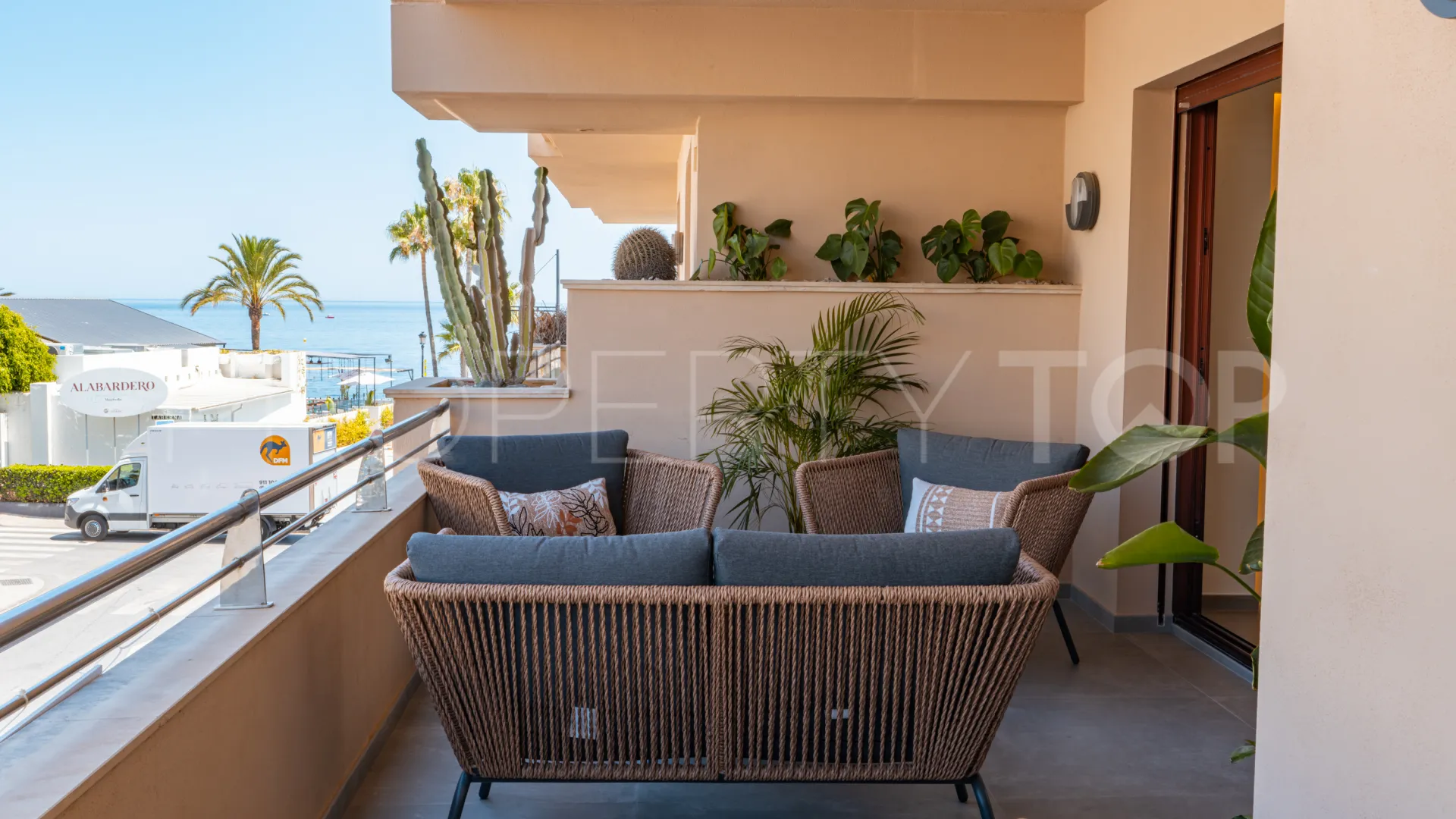 San Pedro Playa apartment for sale